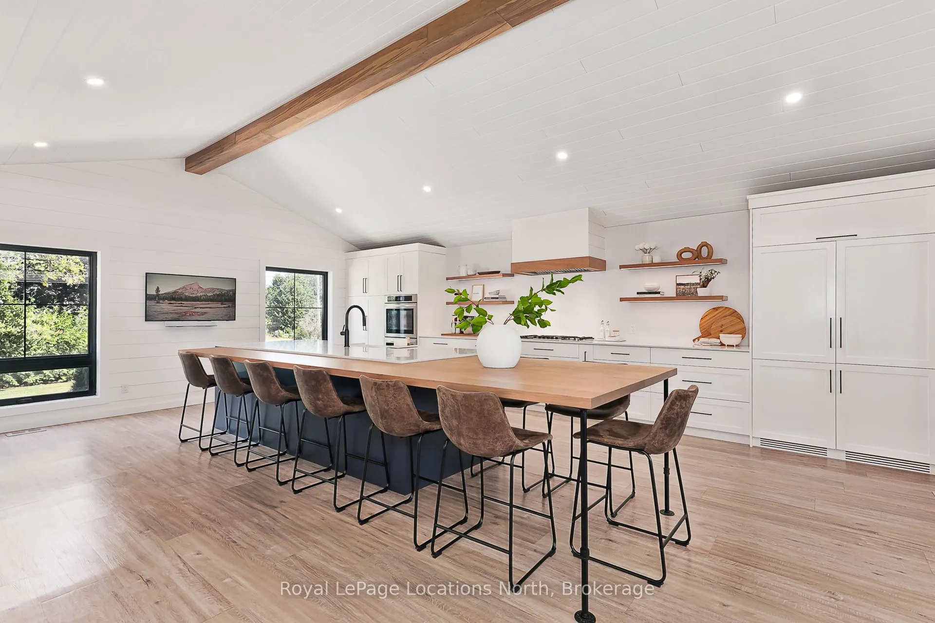 39 Silvercreek Drive