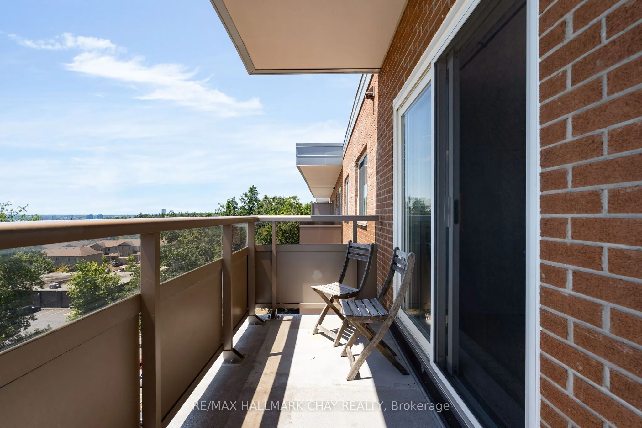 414 Blake Street, #803