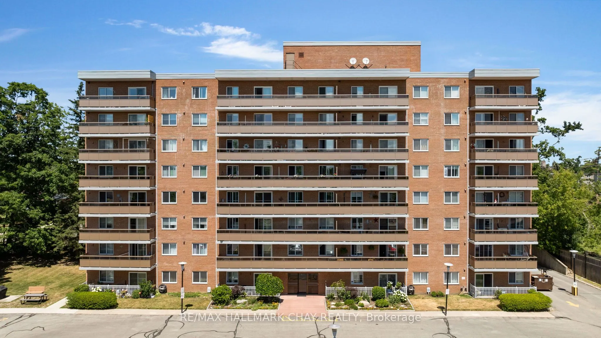 414 Blake Street, #803