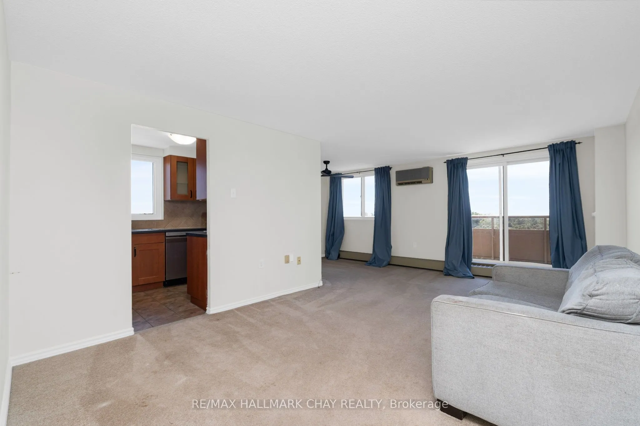414 Blake Street, #803