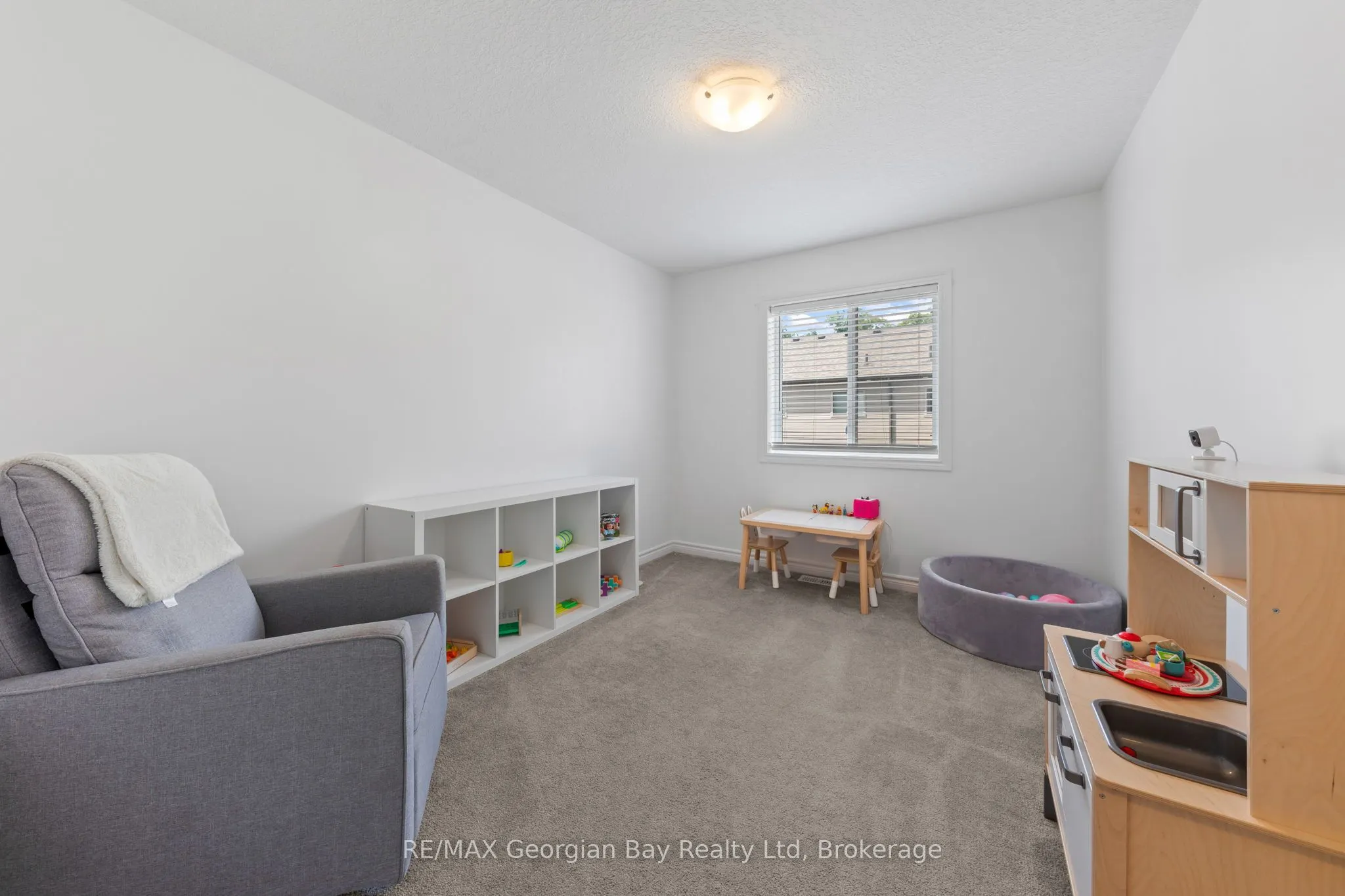 964 WRIGHT Drive
