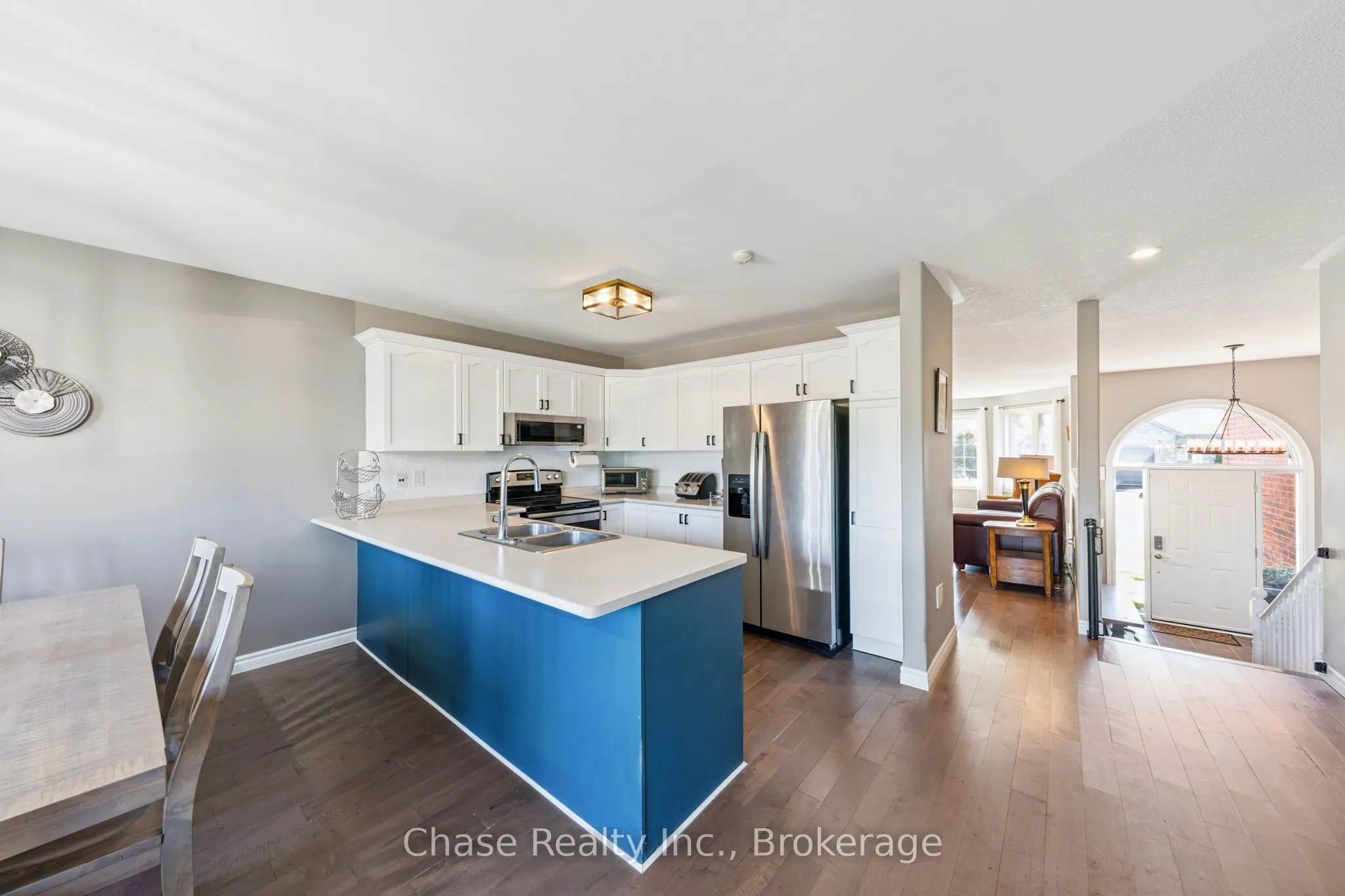 18 St Amant Road