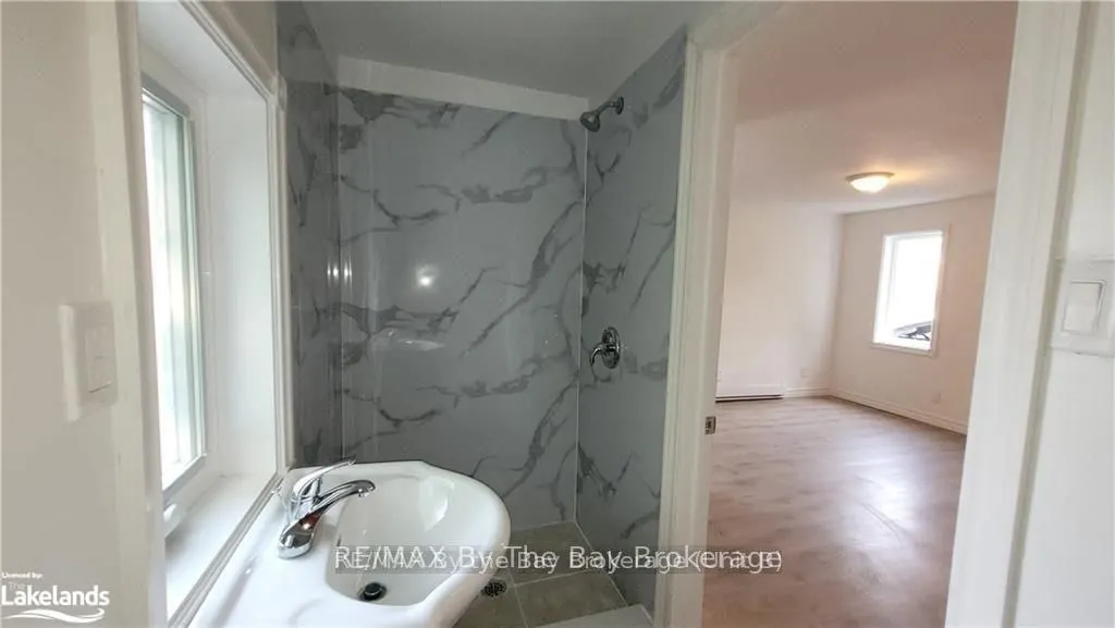 280 RIVER Road E, #D04