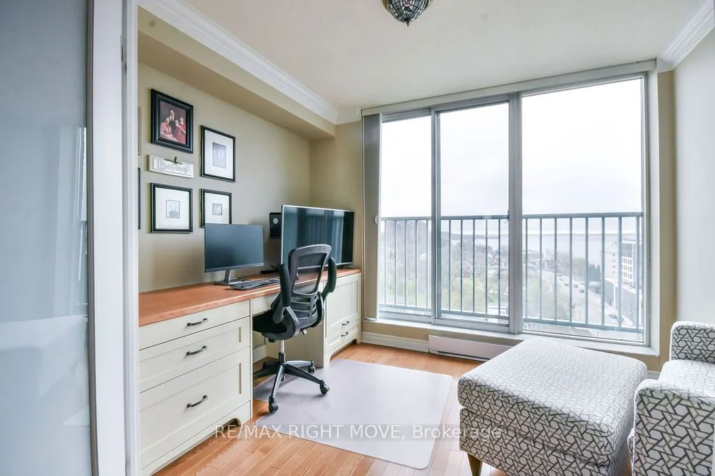 150 Dunlop Street E, #1108