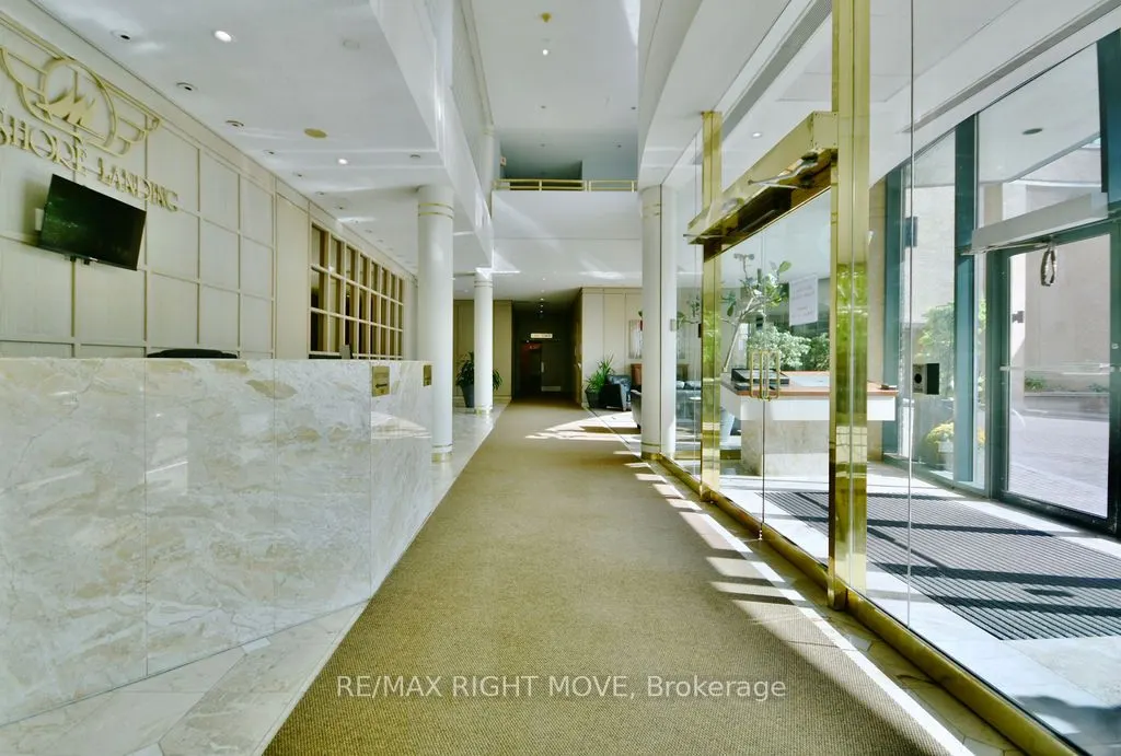150 Dunlop Street E, #1108