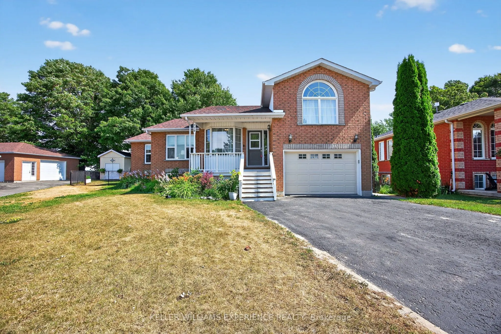 170 Ritchie Crescent