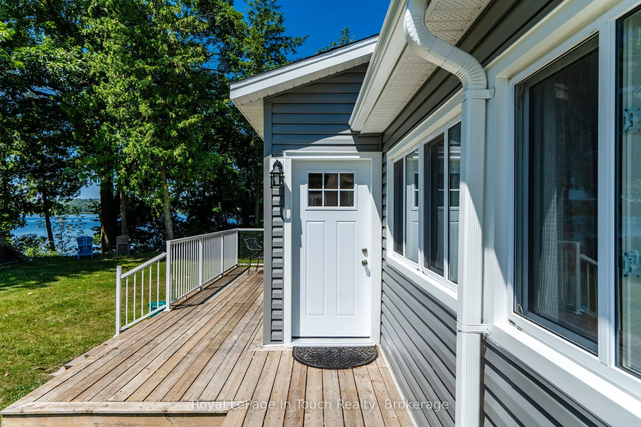 30 Lakeshore Road