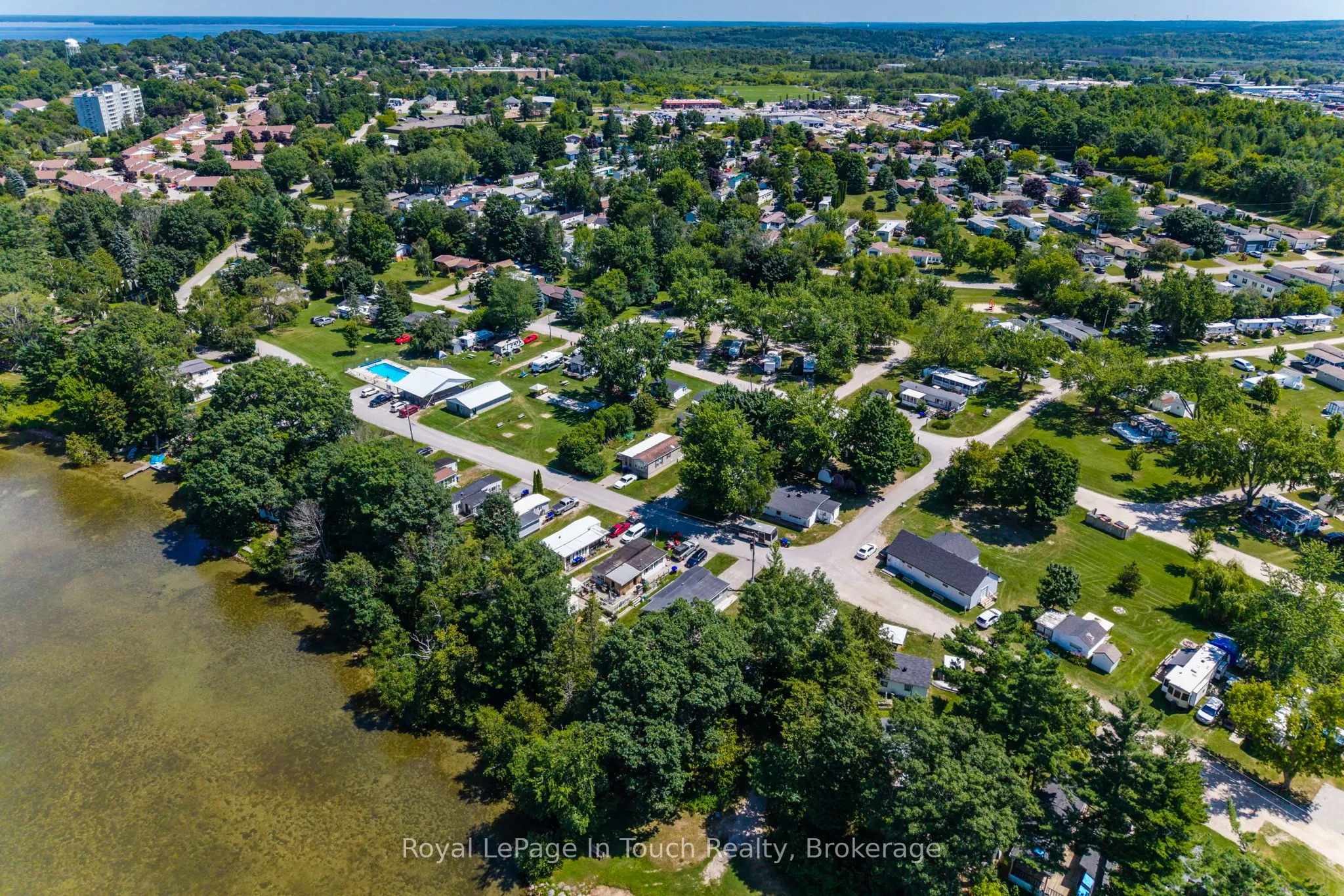 30 Lakeshore Road