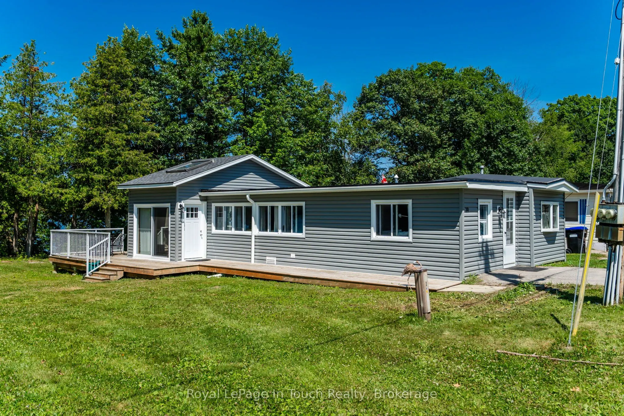 30 Lakeshore Road