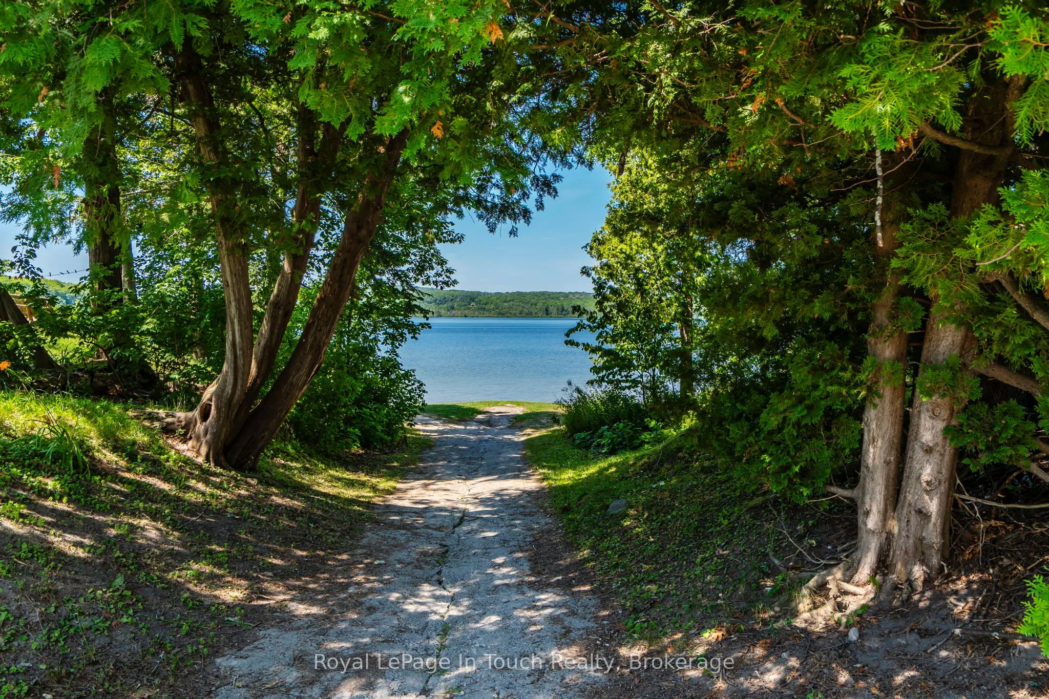 30 Lakeshore Road