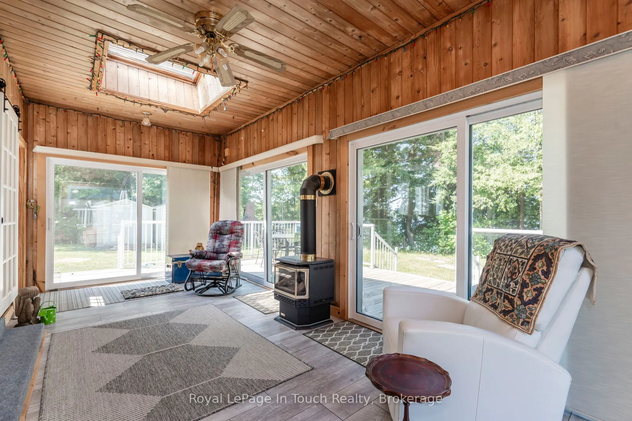 30 Lakeshore Road
