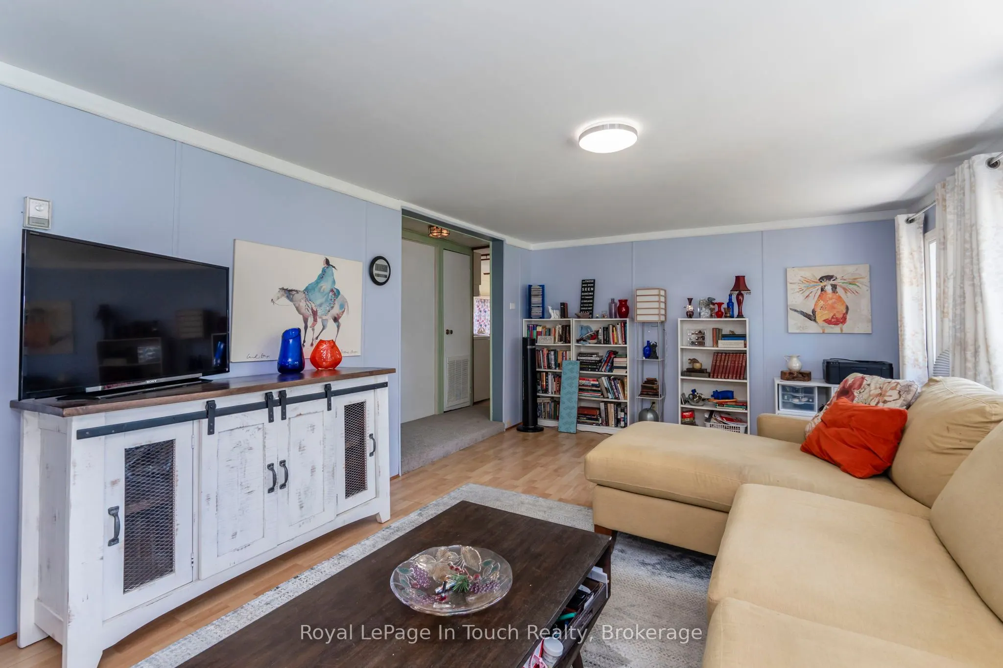 30 Lakeshore Road