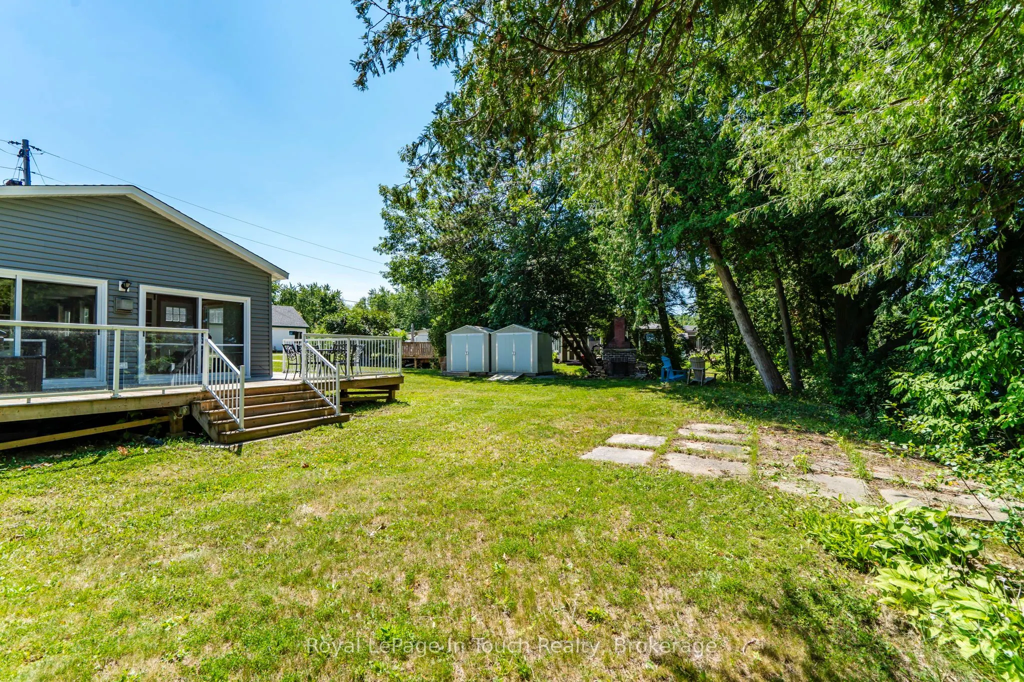30 Lakeshore Road