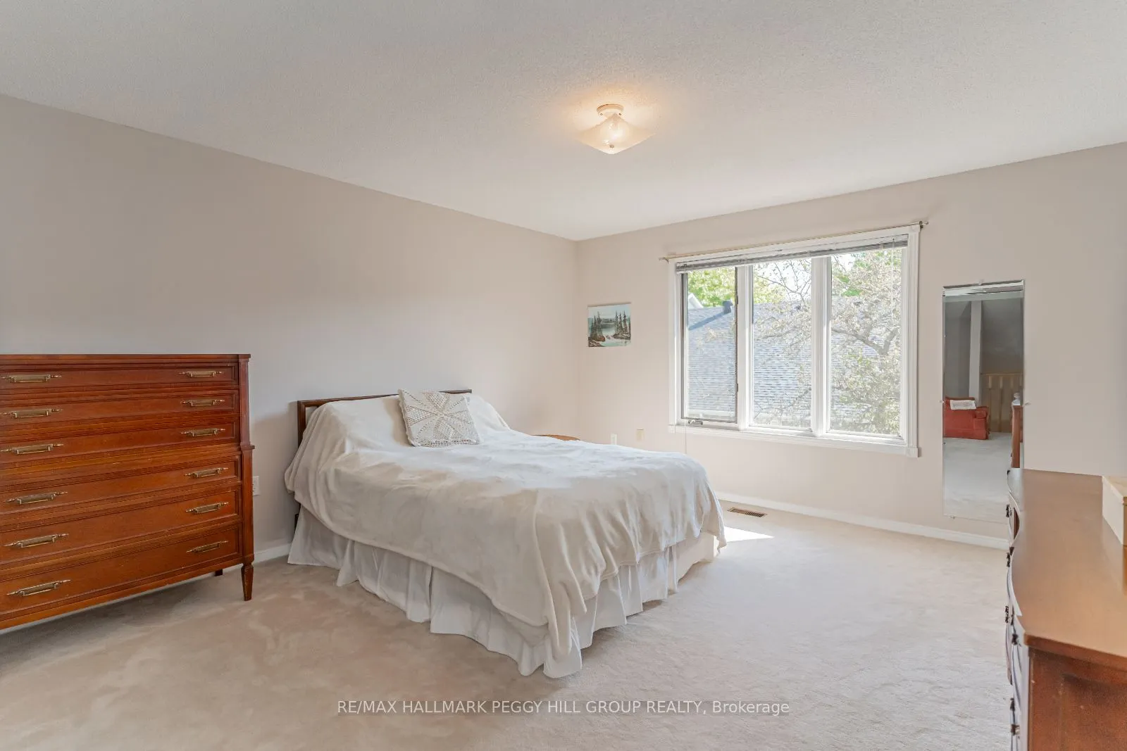 40 Museum Drive, #402