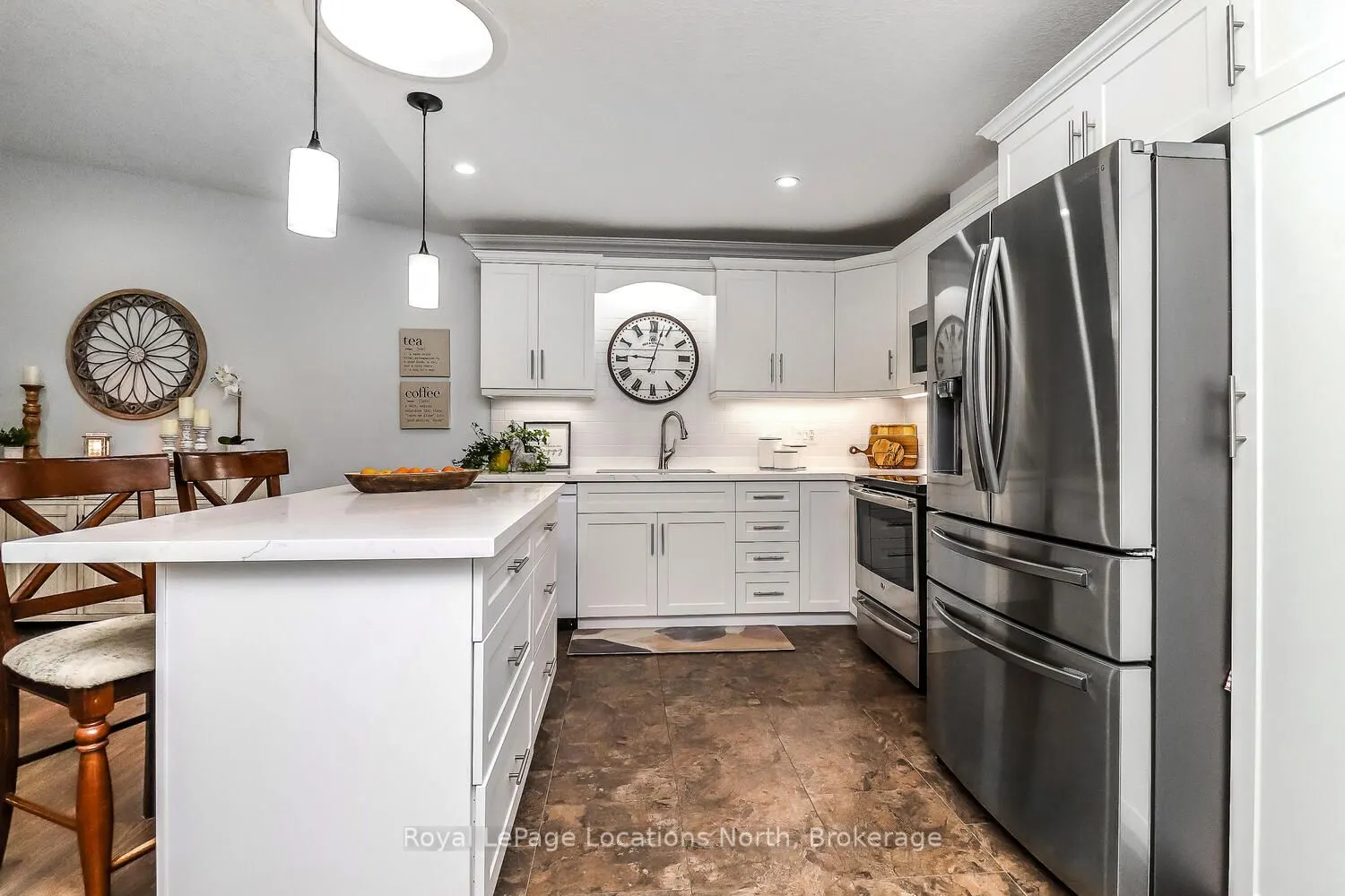 56 GARDEN GROVE Crescent