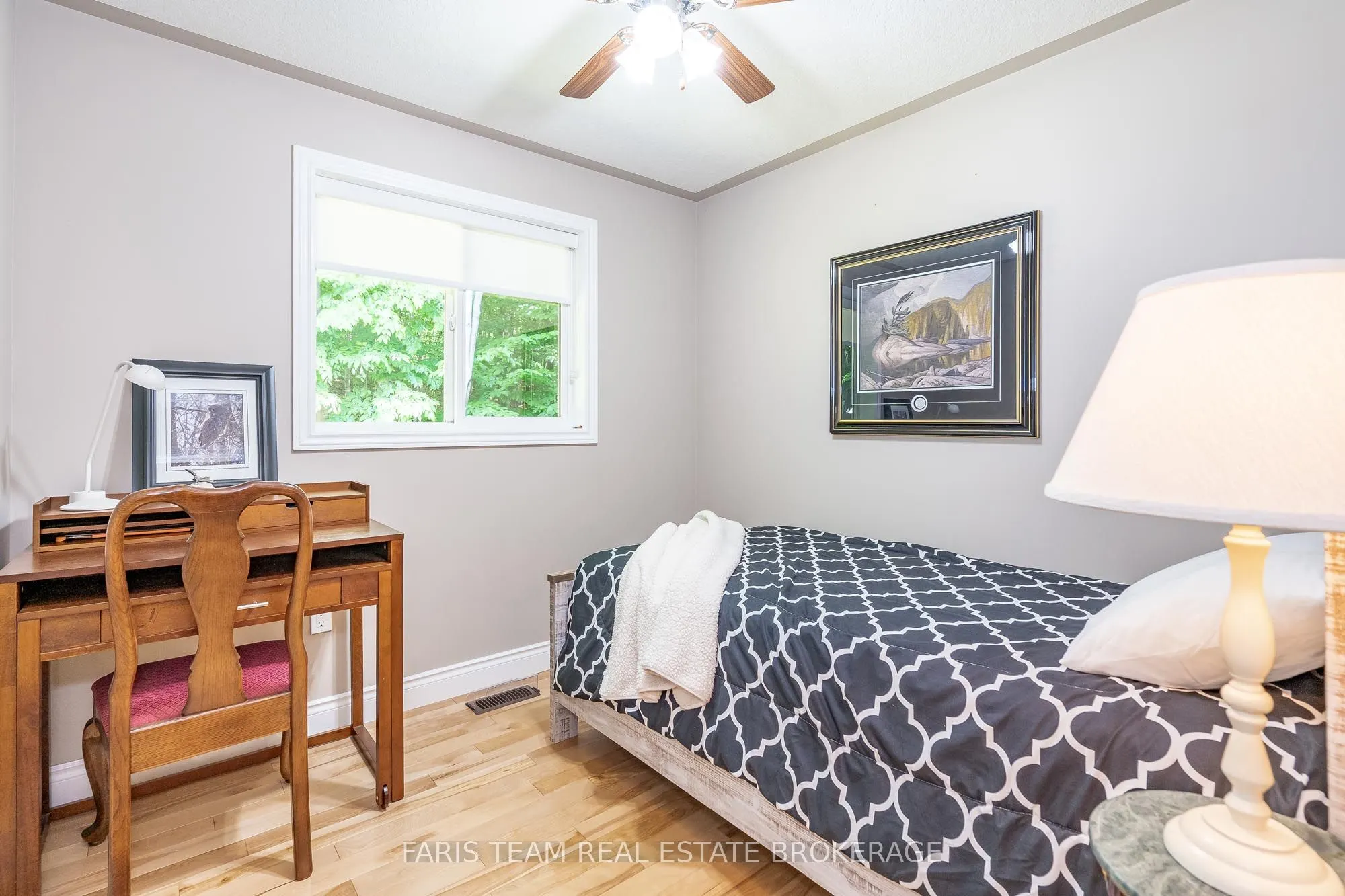 85 Farlain Lake Road E