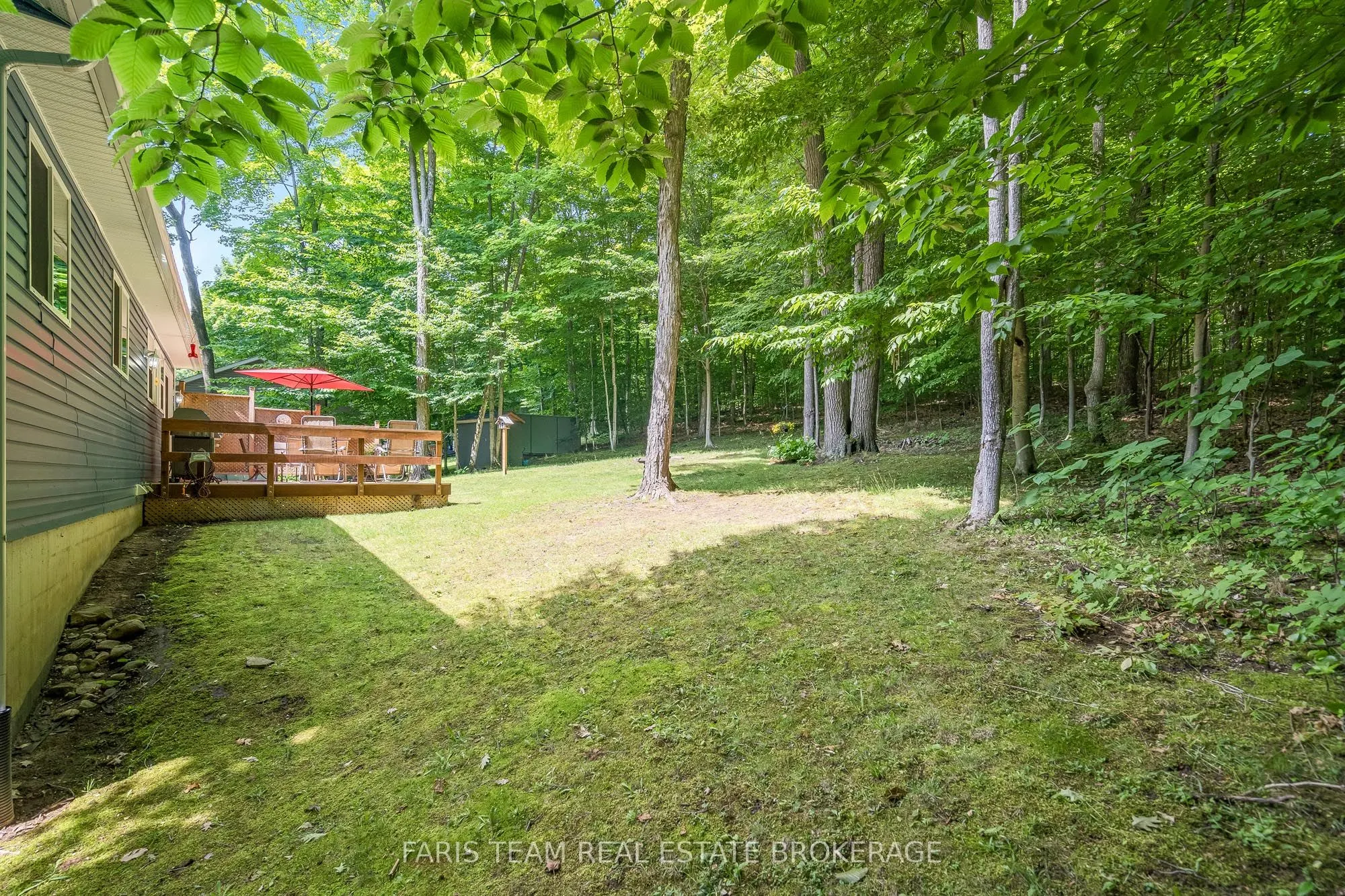 85 Farlain Lake Road E