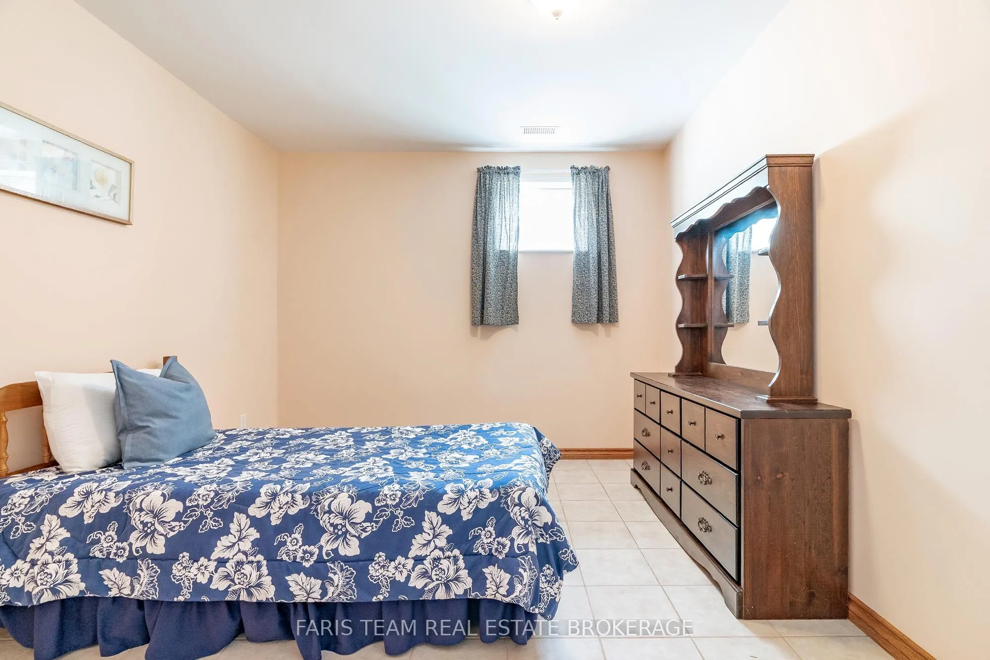 1187 French Road