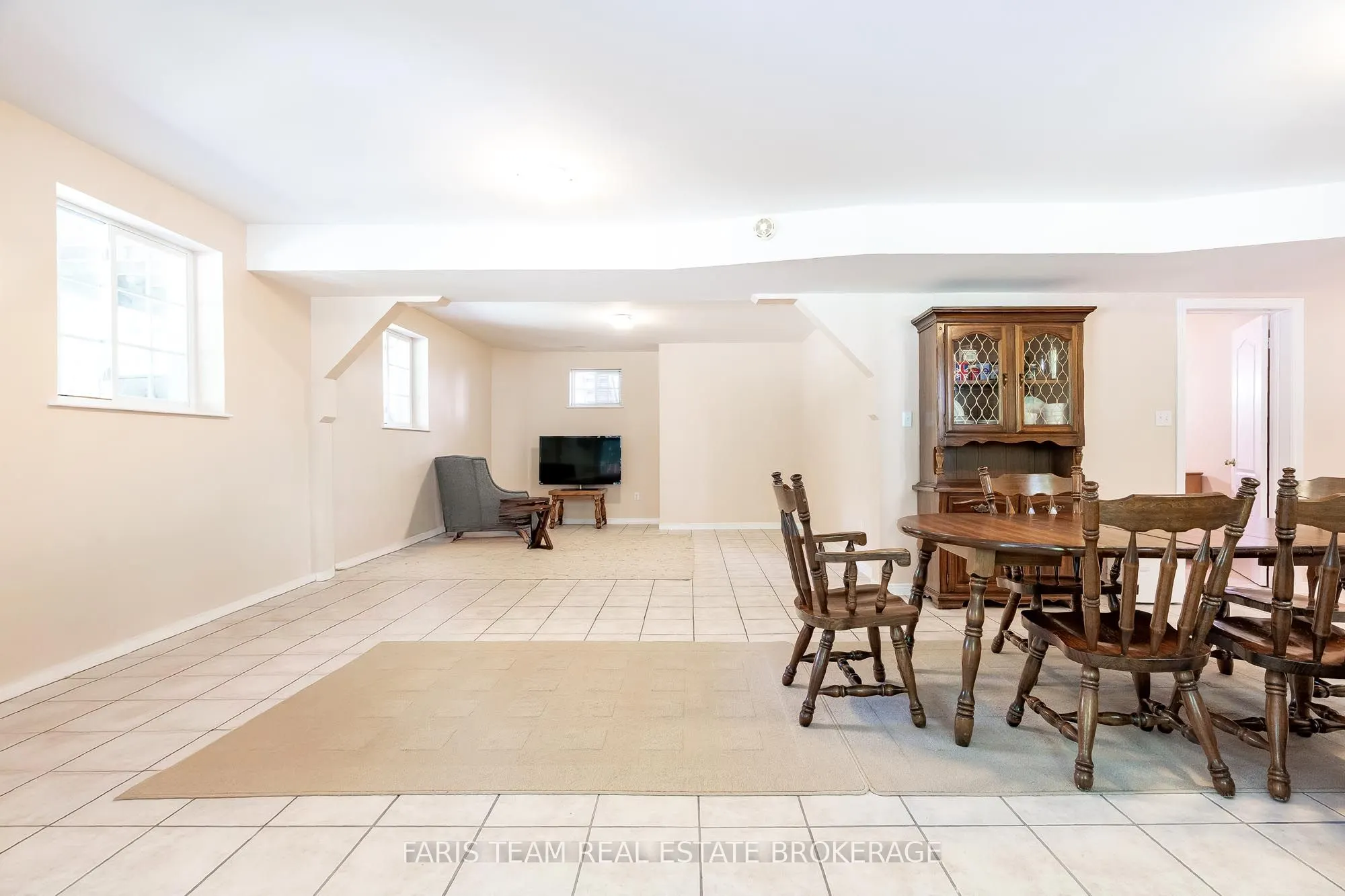 1187 French Road