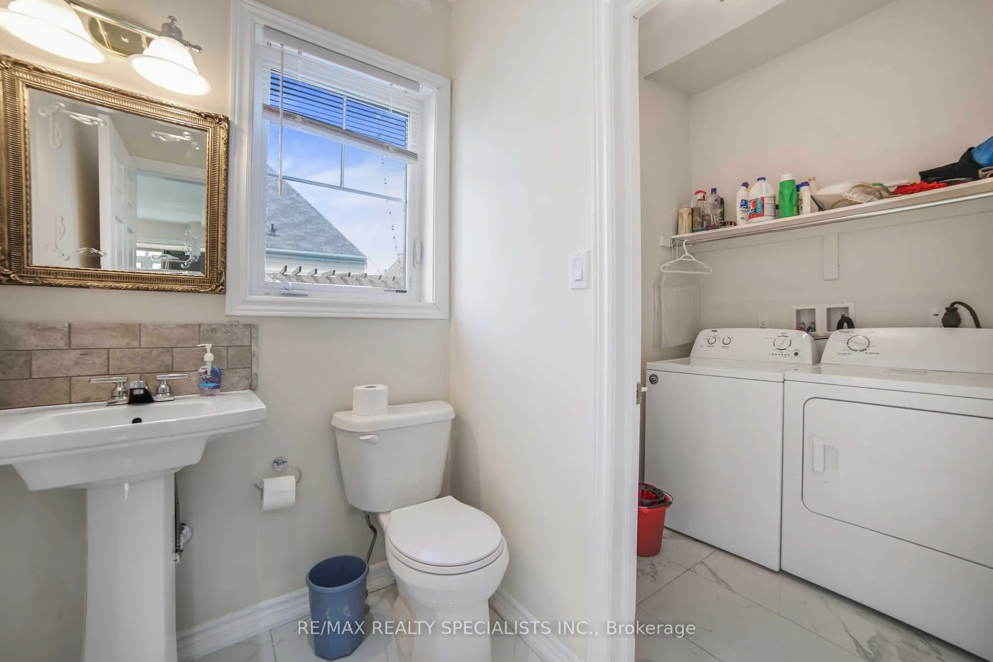 61 Riverwalk Place