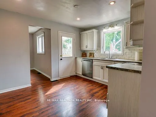 346 Hickling Trail