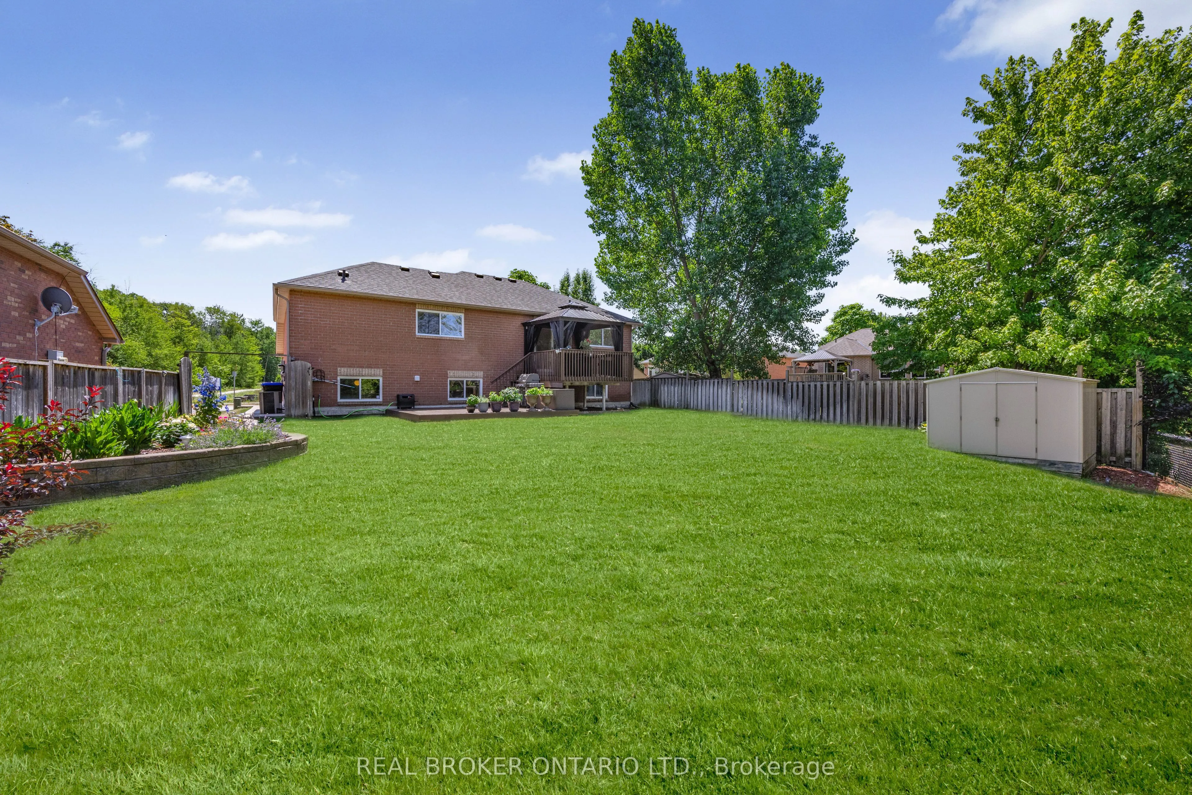 402 Ramblewood Drive