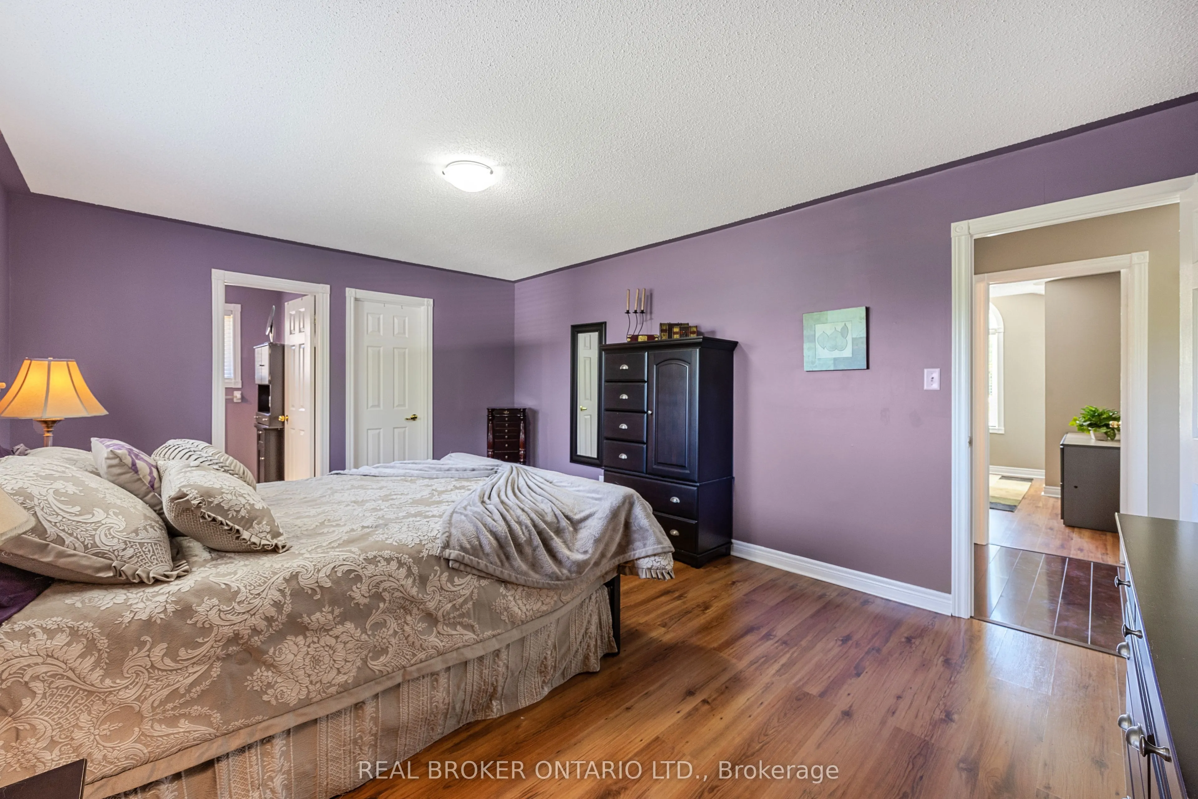 402 Ramblewood Drive