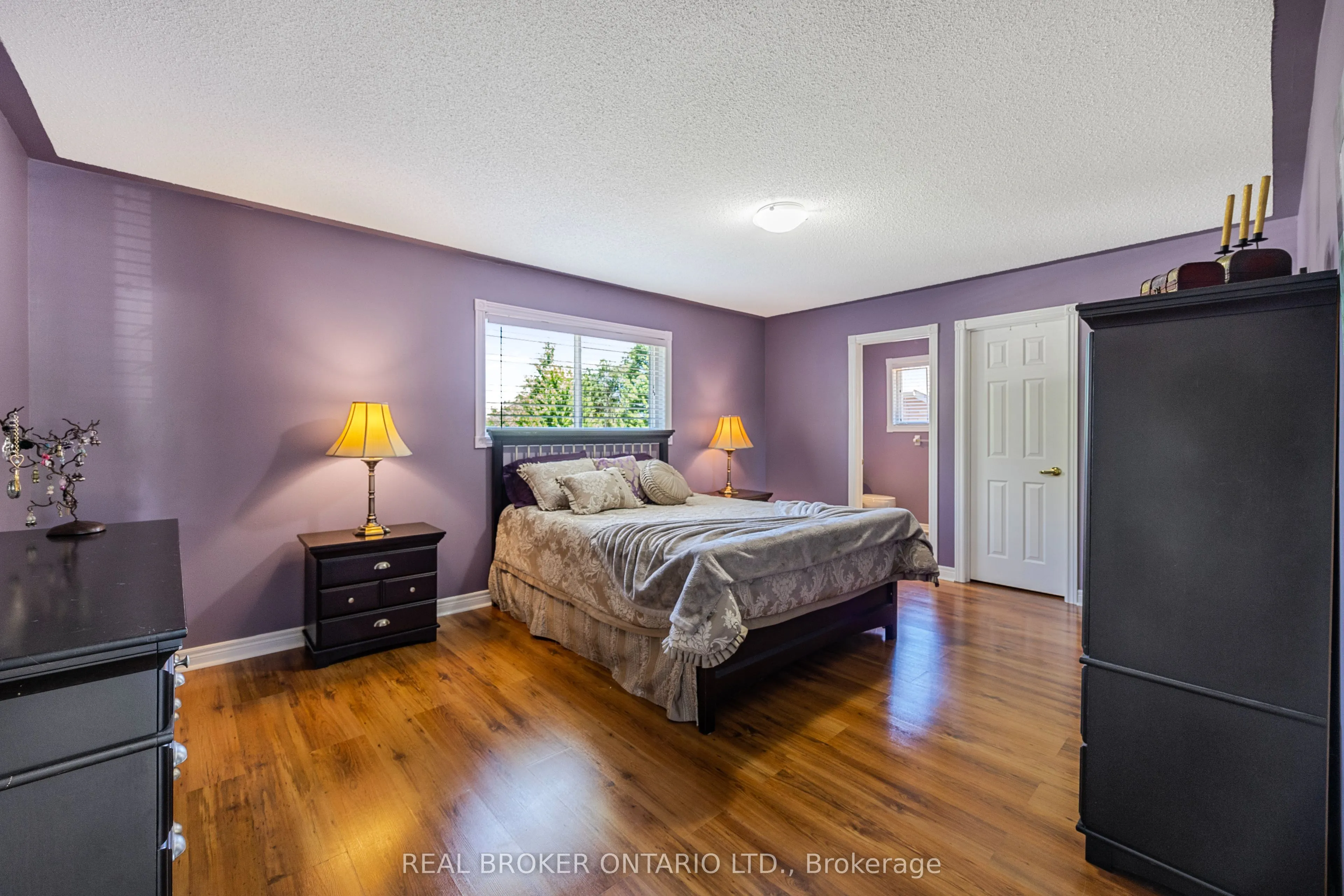 402 Ramblewood Drive