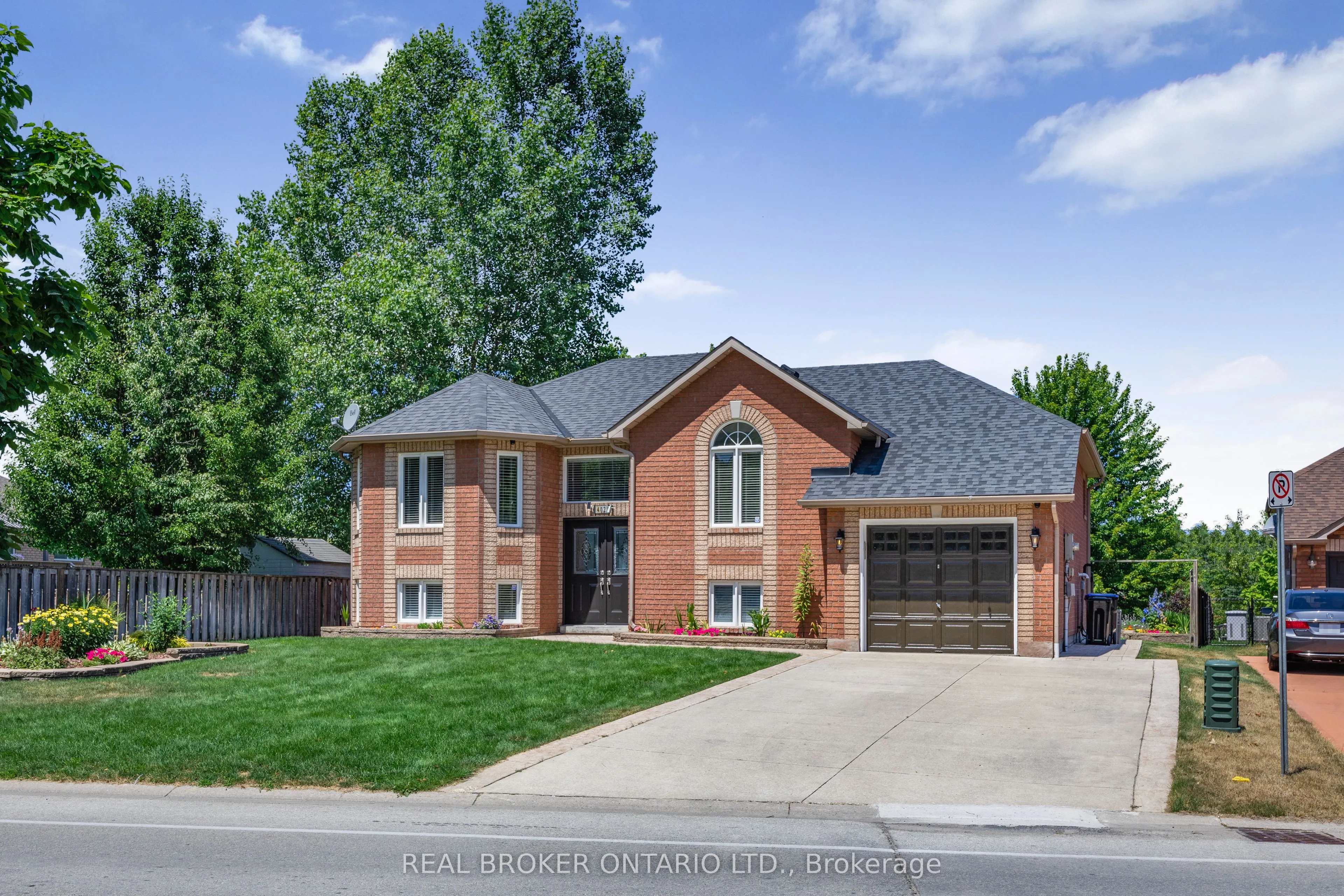 402 Ramblewood Drive