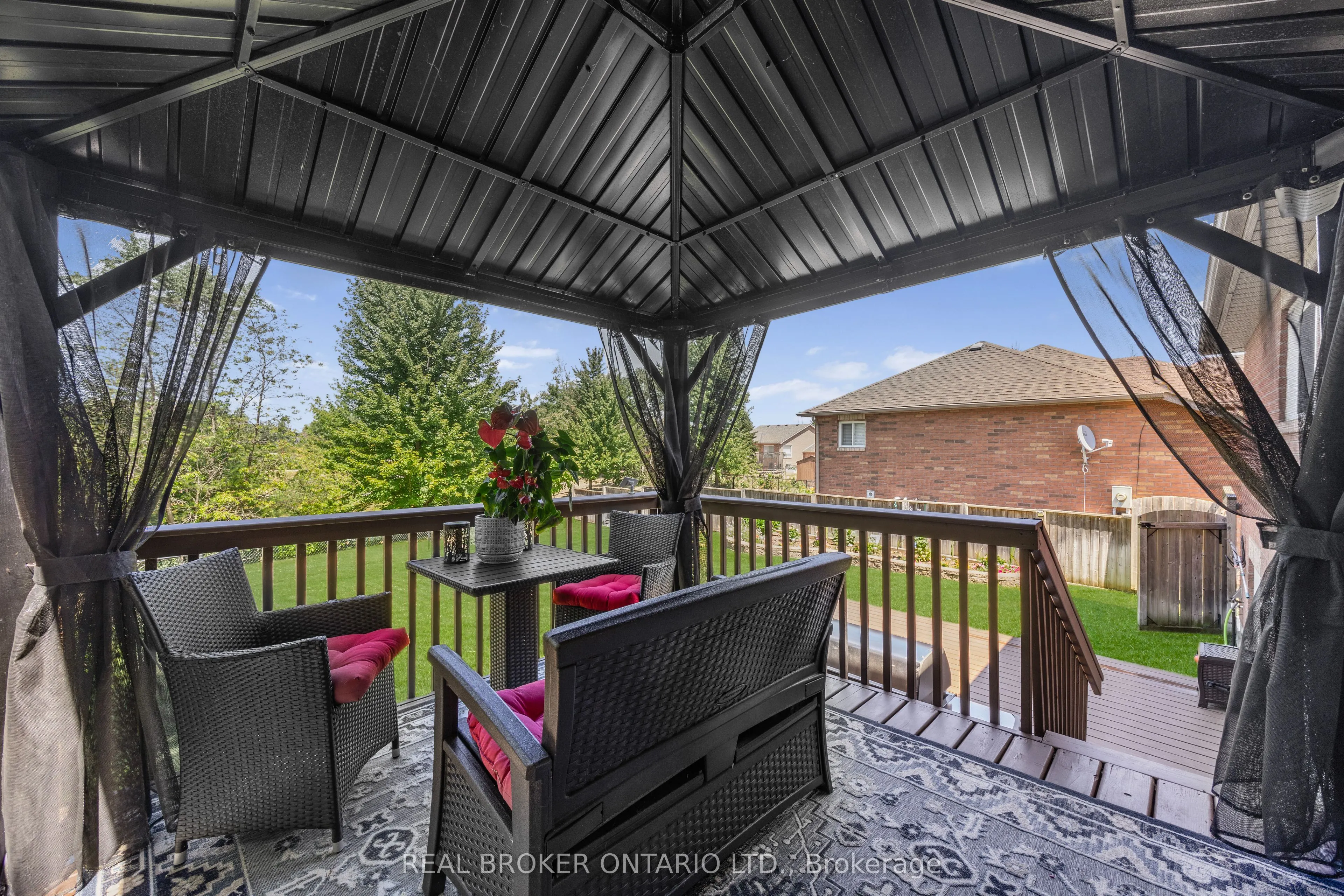 402 Ramblewood Drive