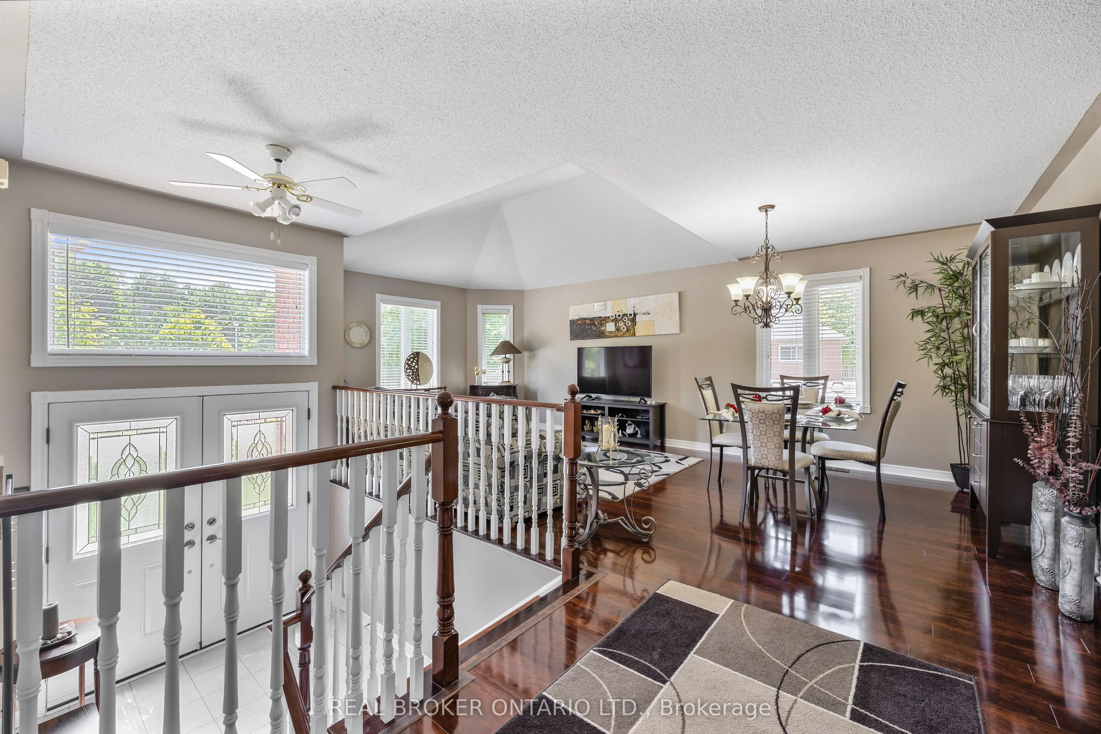 402 Ramblewood Drive