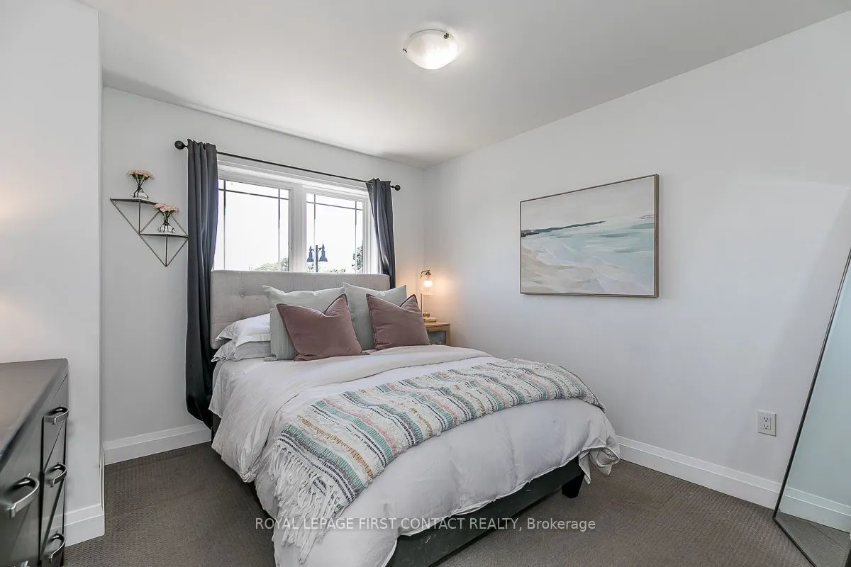 376 Blake Street, #16
