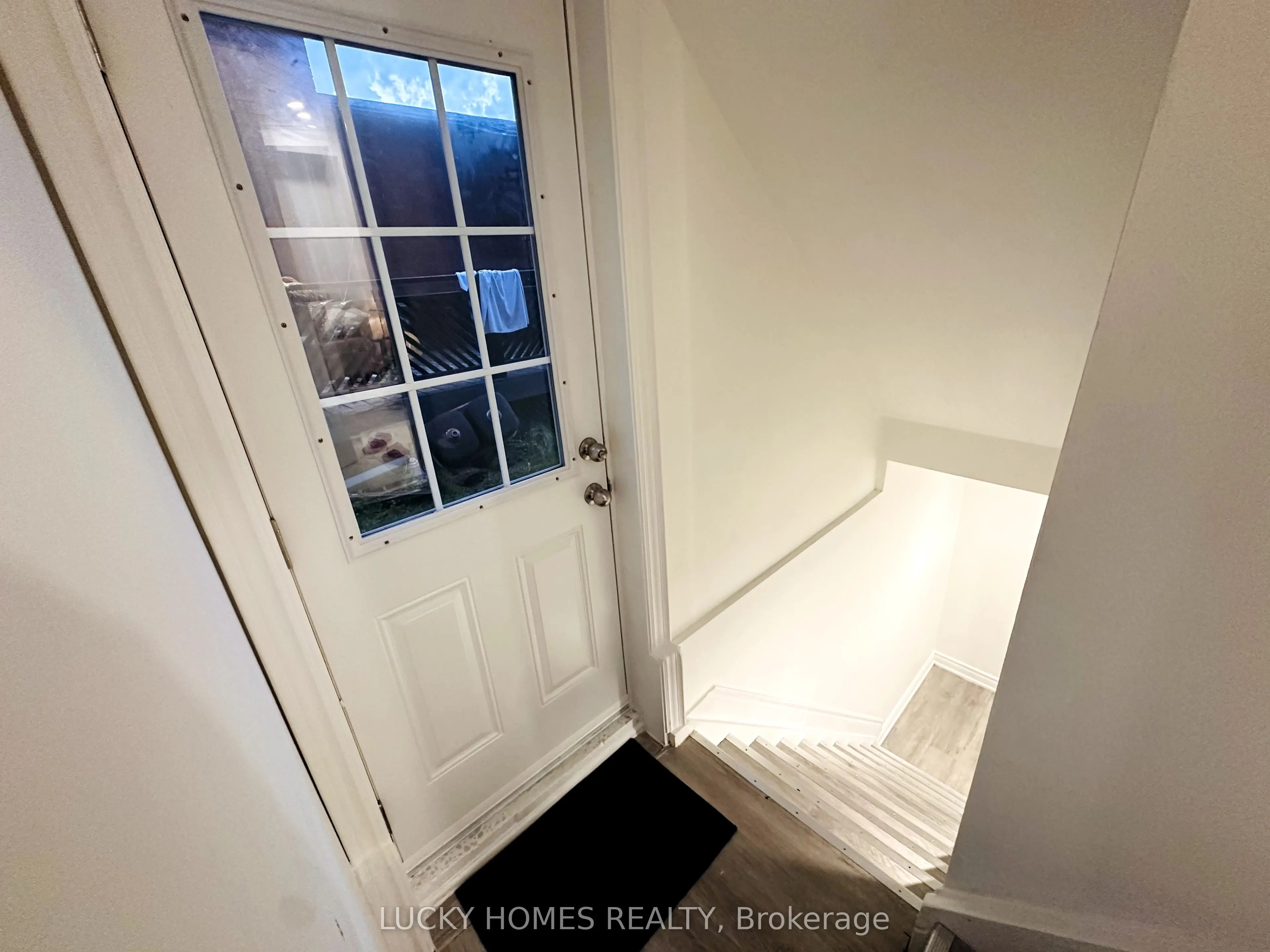 39 Laidlaw Drive