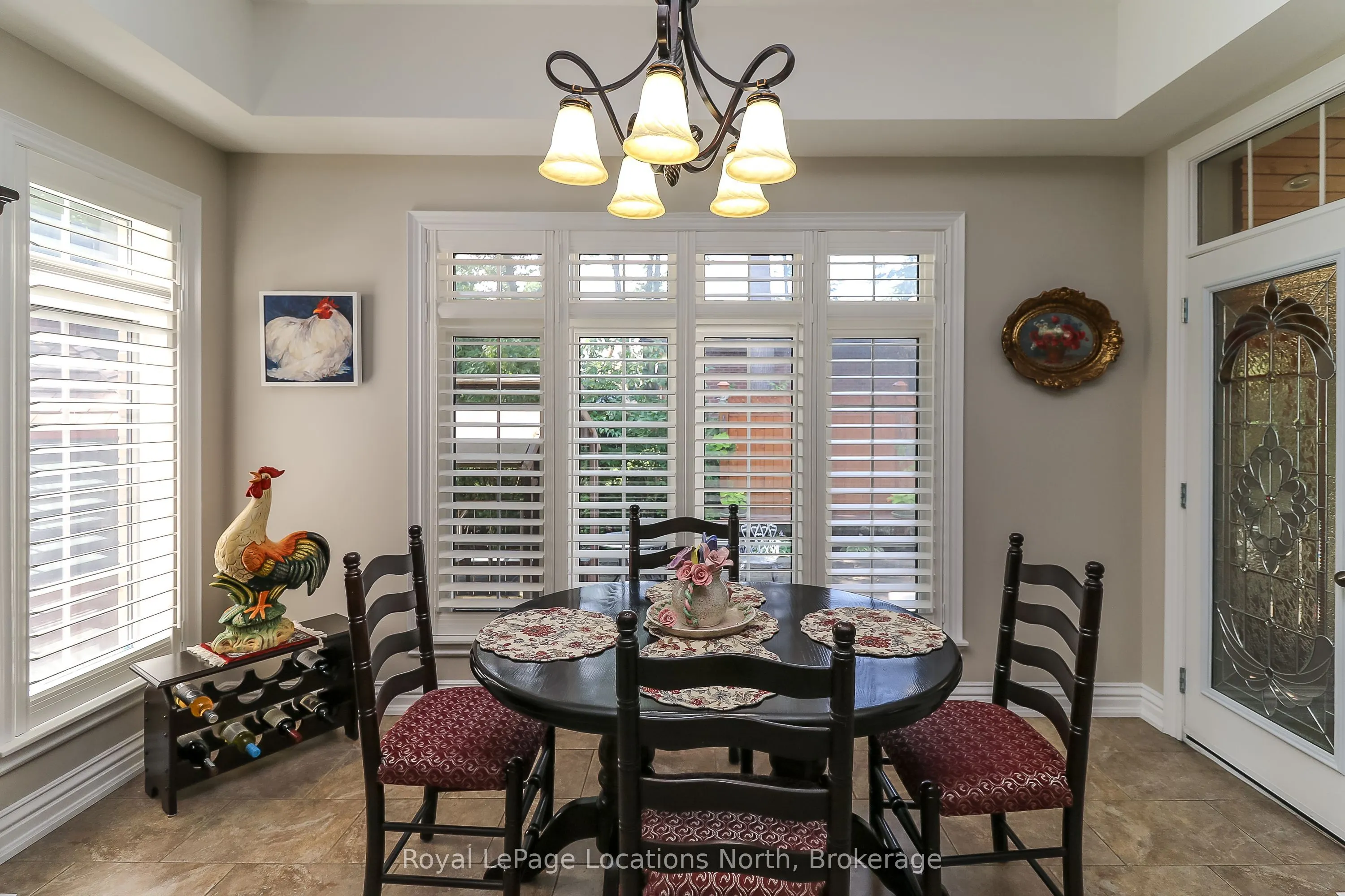 15 Downer Crescent