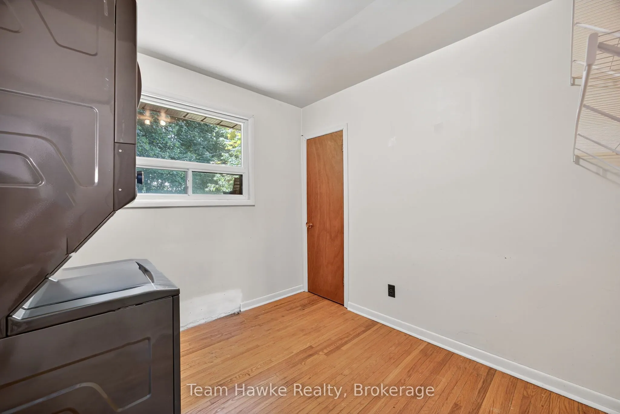 303 Scott Street