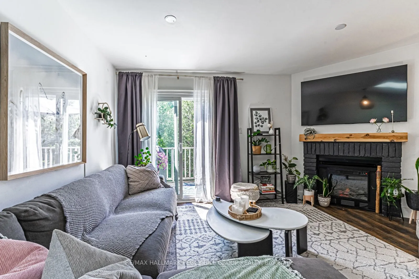 547 Oxbow Crescent, #27