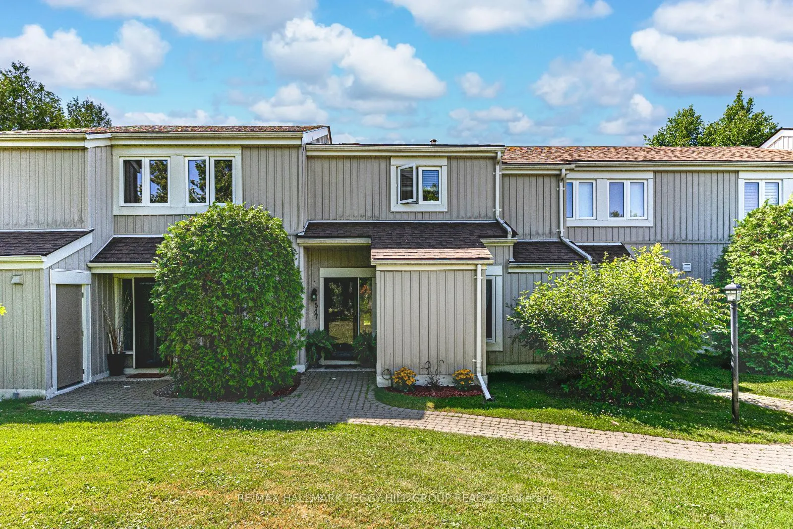 547 Oxbow Crescent, #27