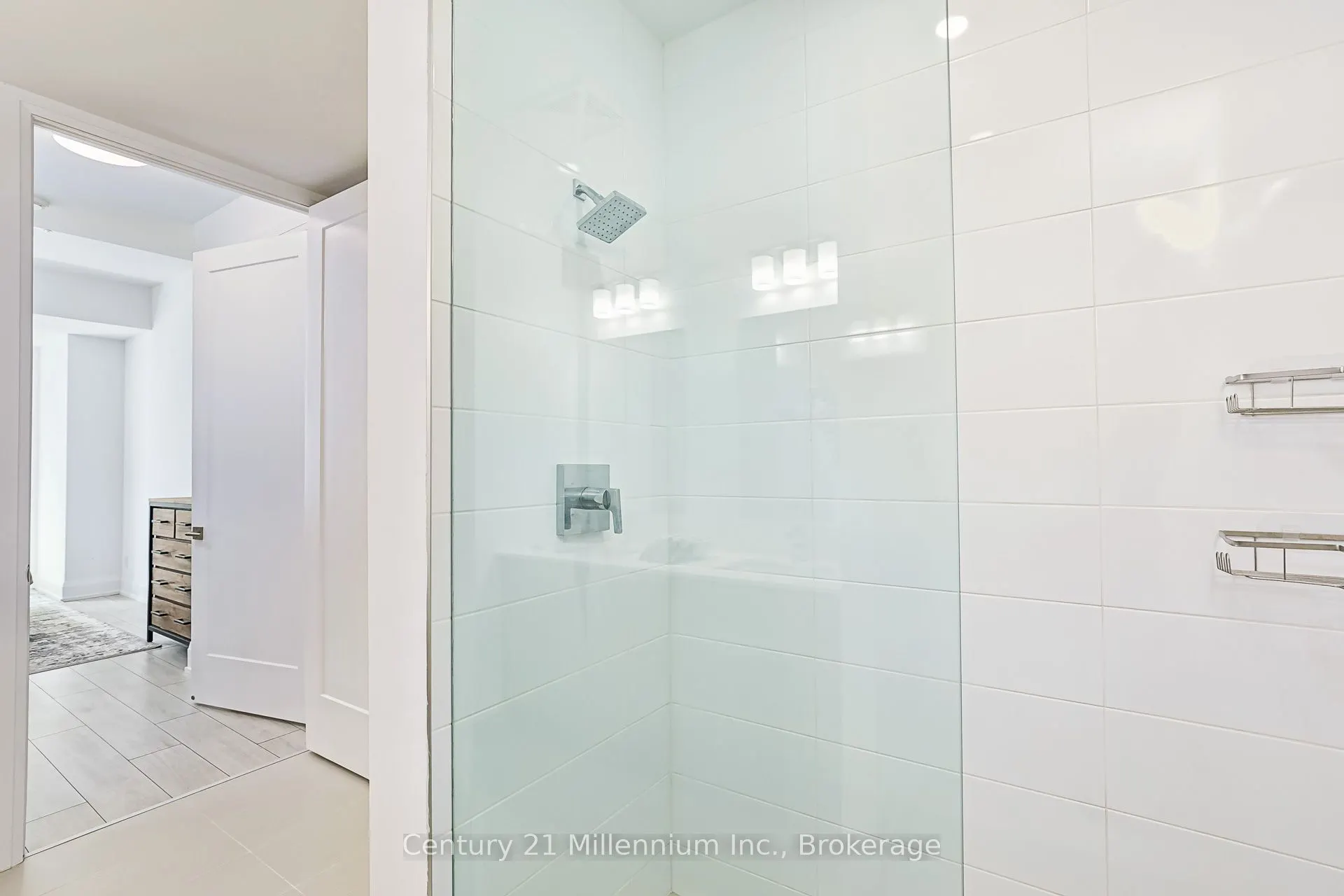 1 Hume Street, #209