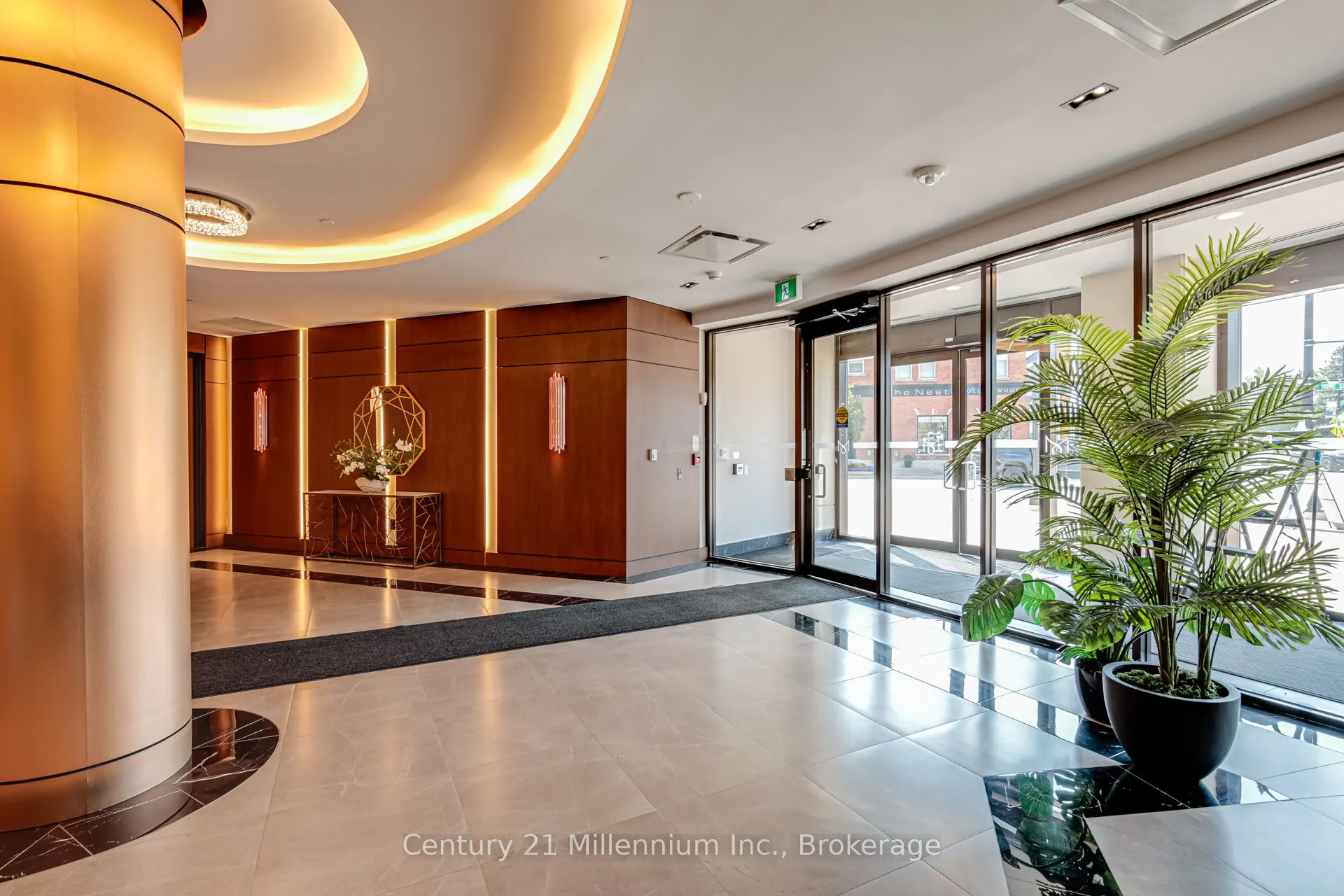 1 Hume Street, #209