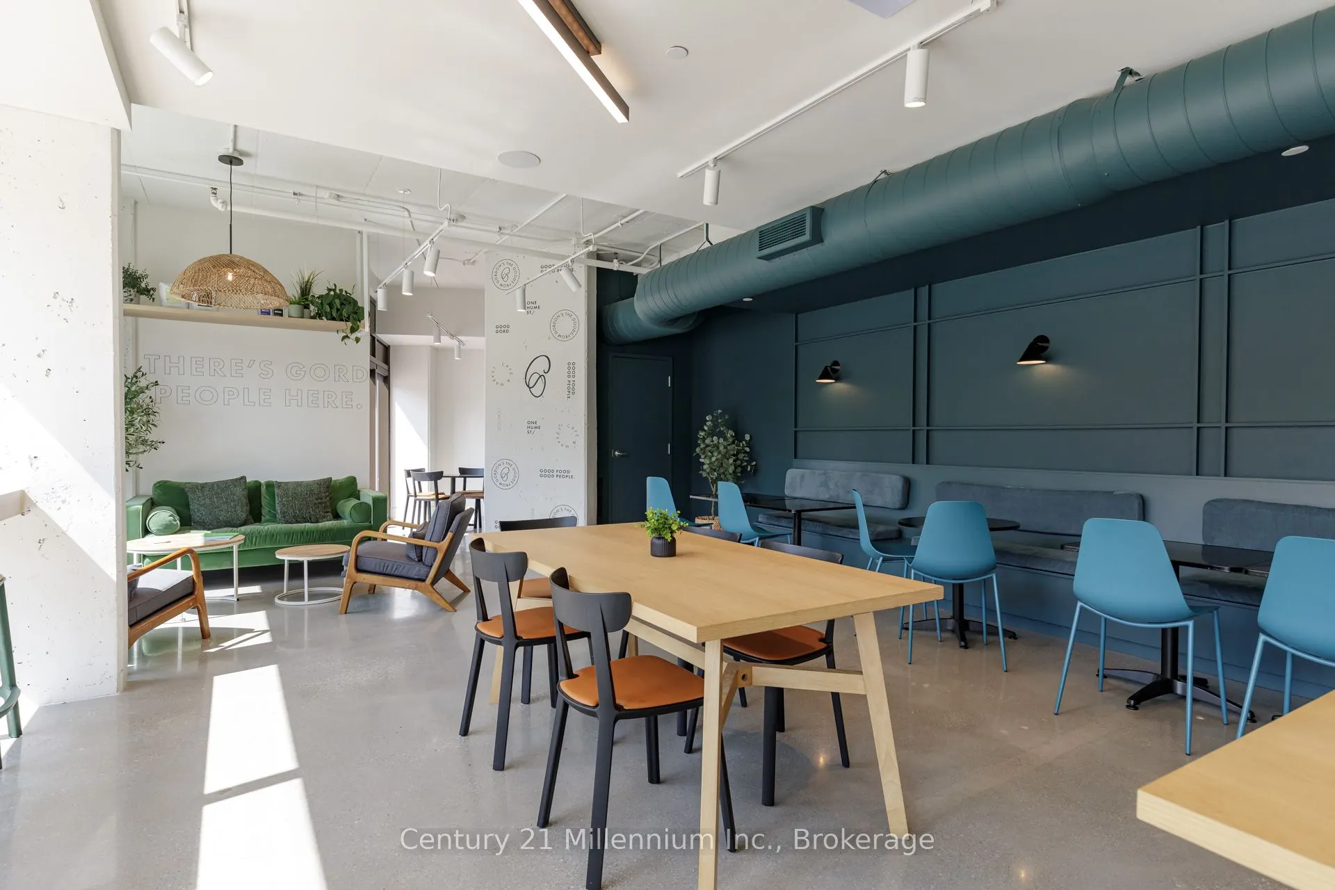1 Hume Street, #209