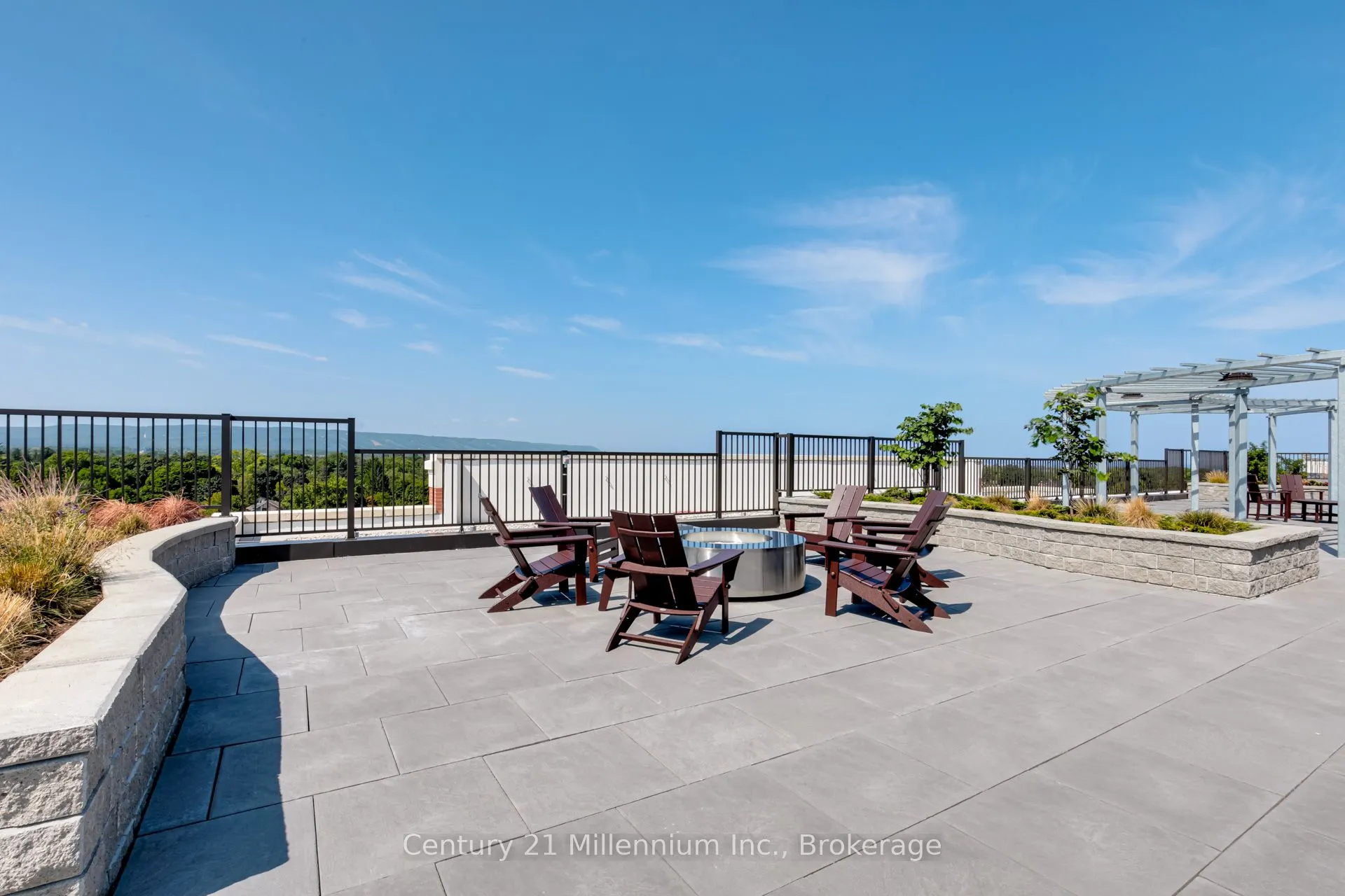 1 Hume Street, #209