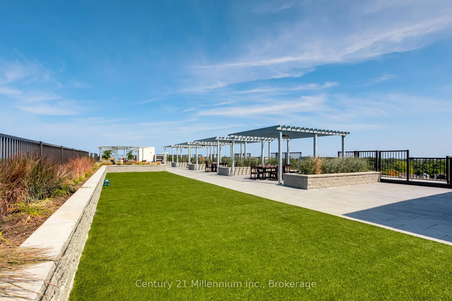 1 Hume Street, #209