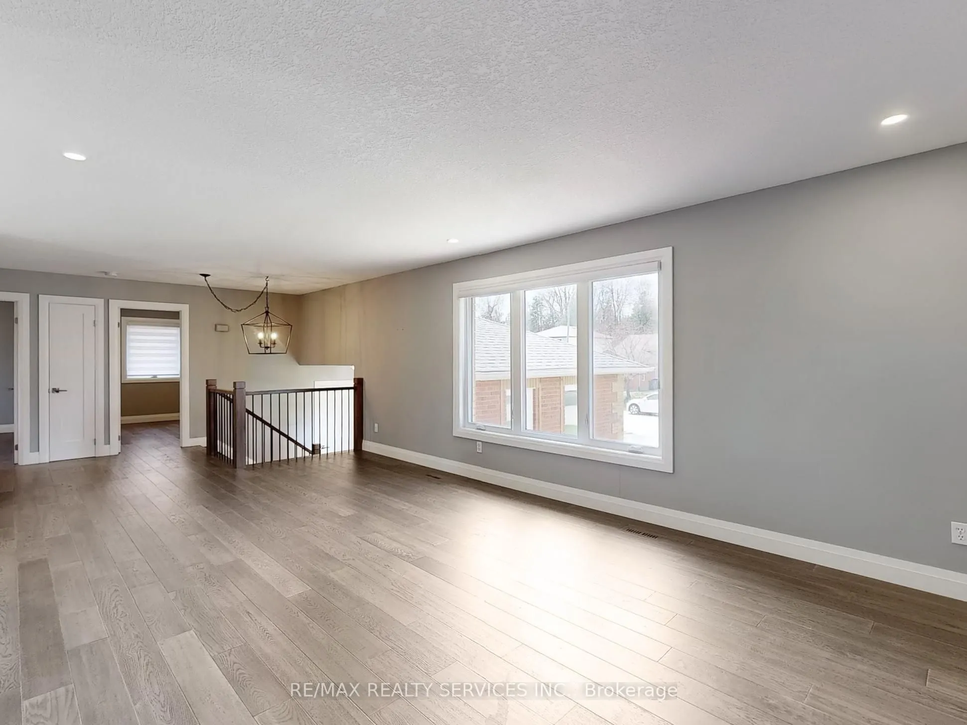 35 Innisbrook Drive