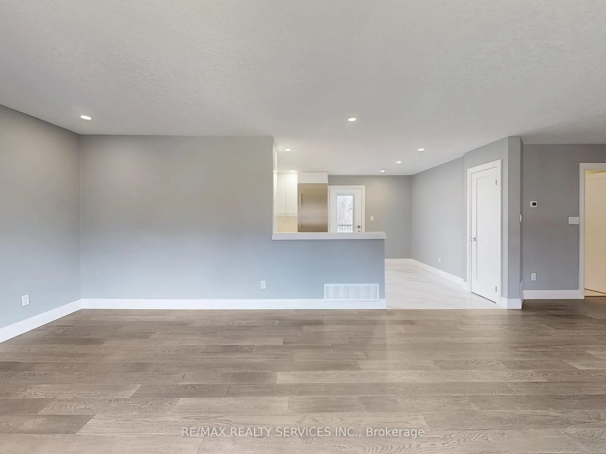 35 Innisbrook Drive