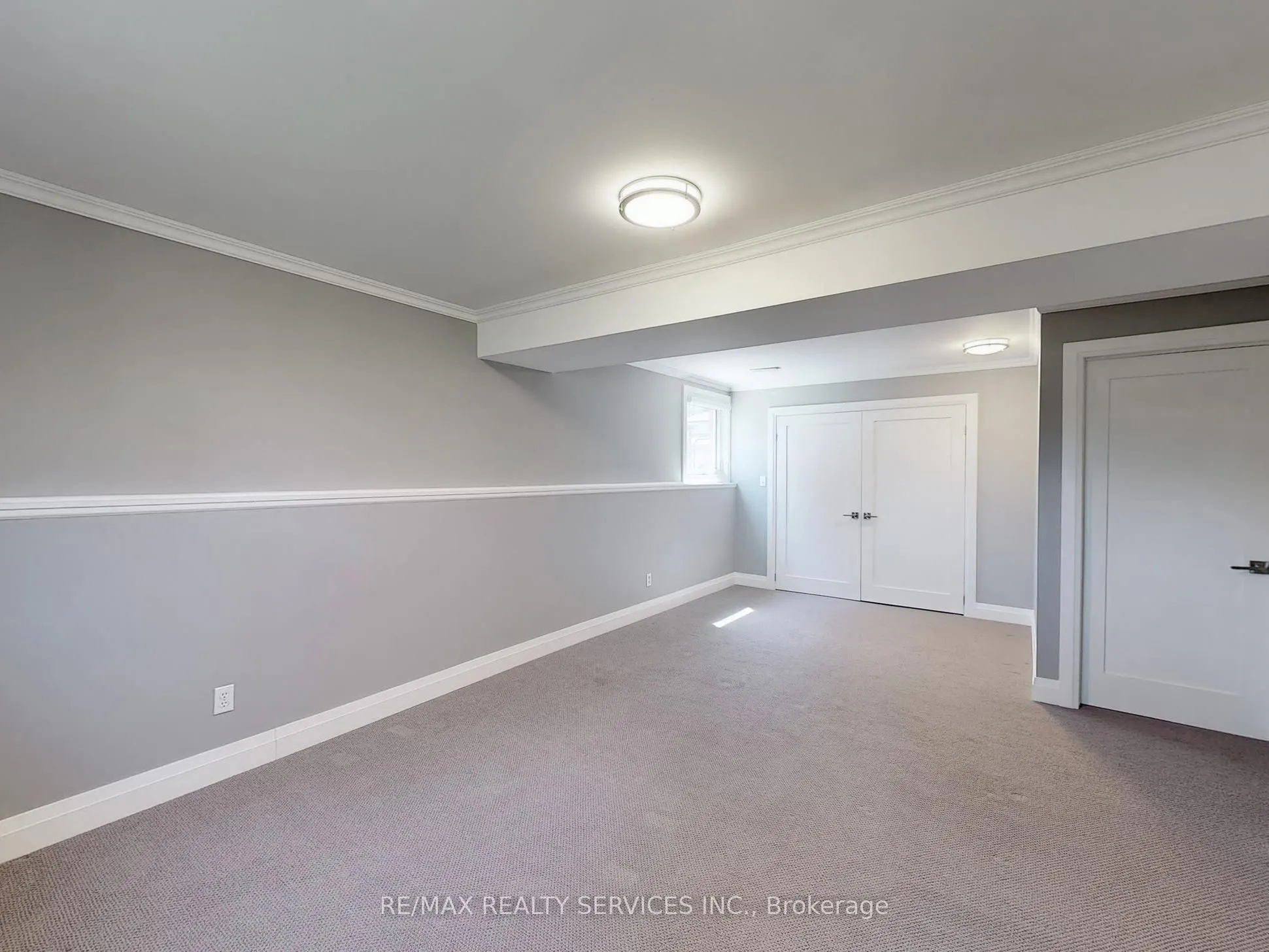 35 Innisbrook Drive