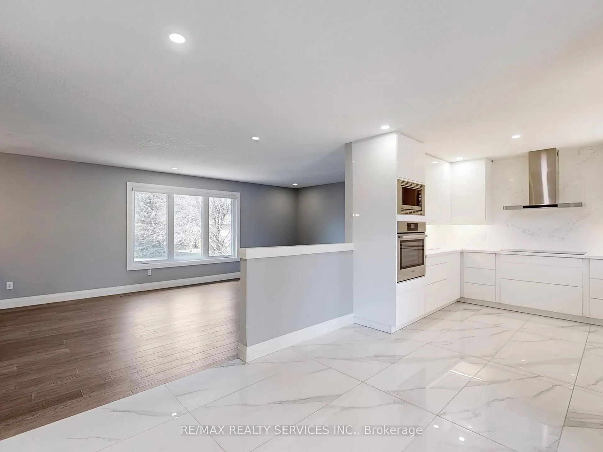 35 Innisbrook Drive