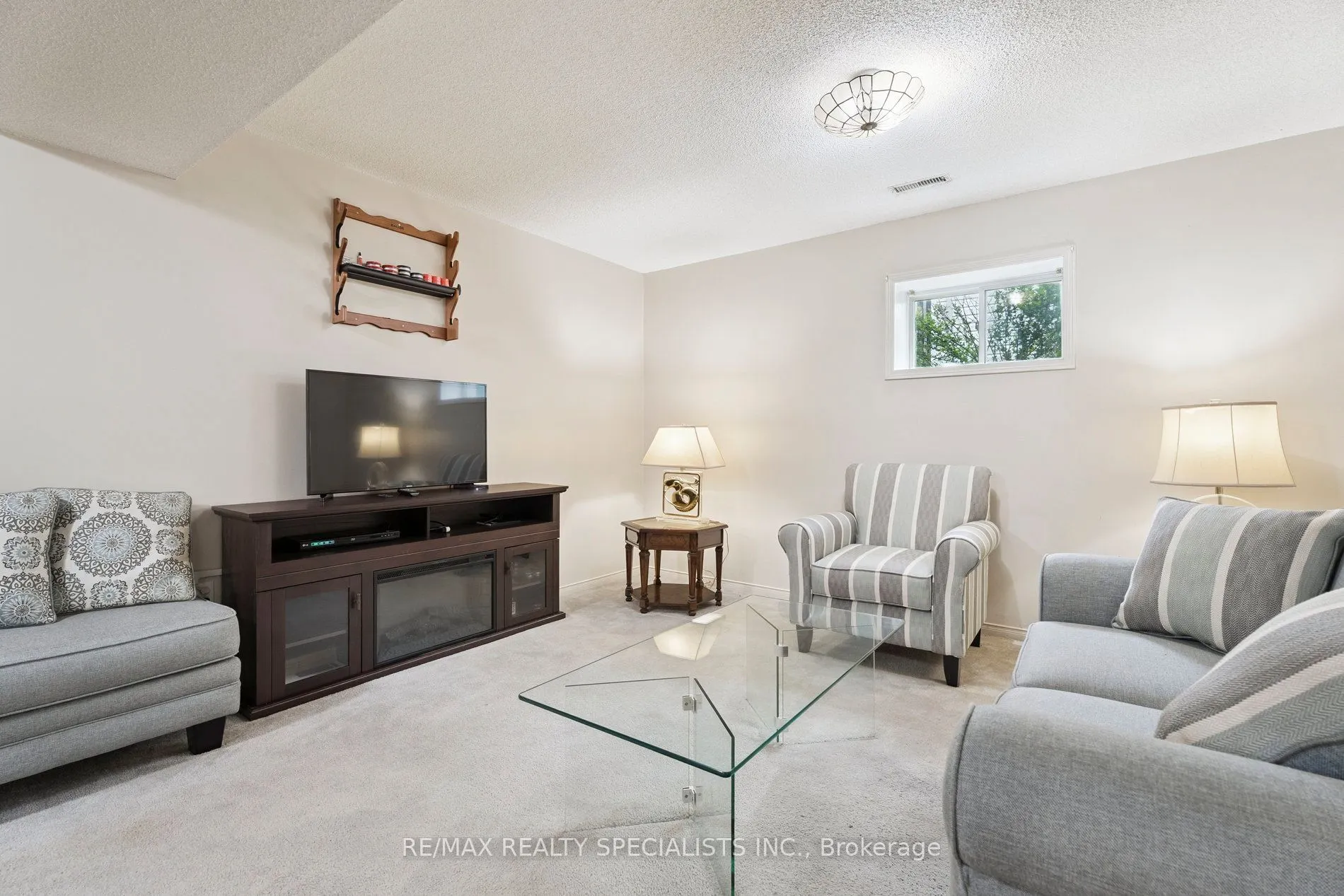 62 Silver Birch Avenue