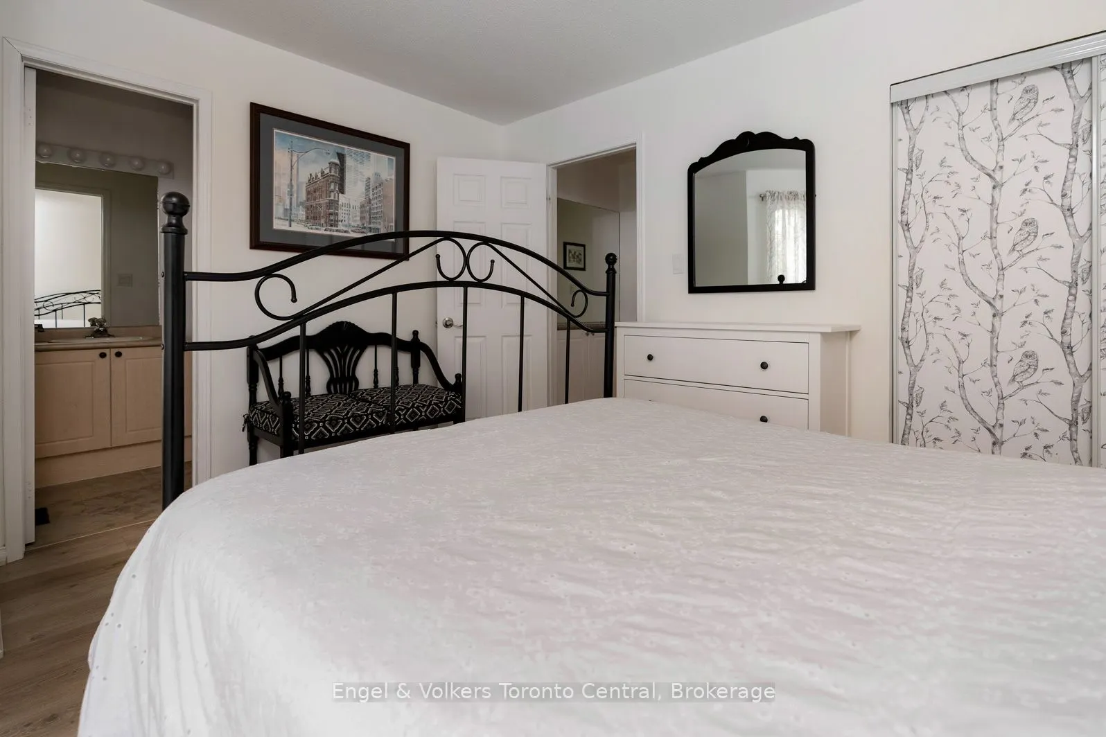 11 Sundial Court, #6