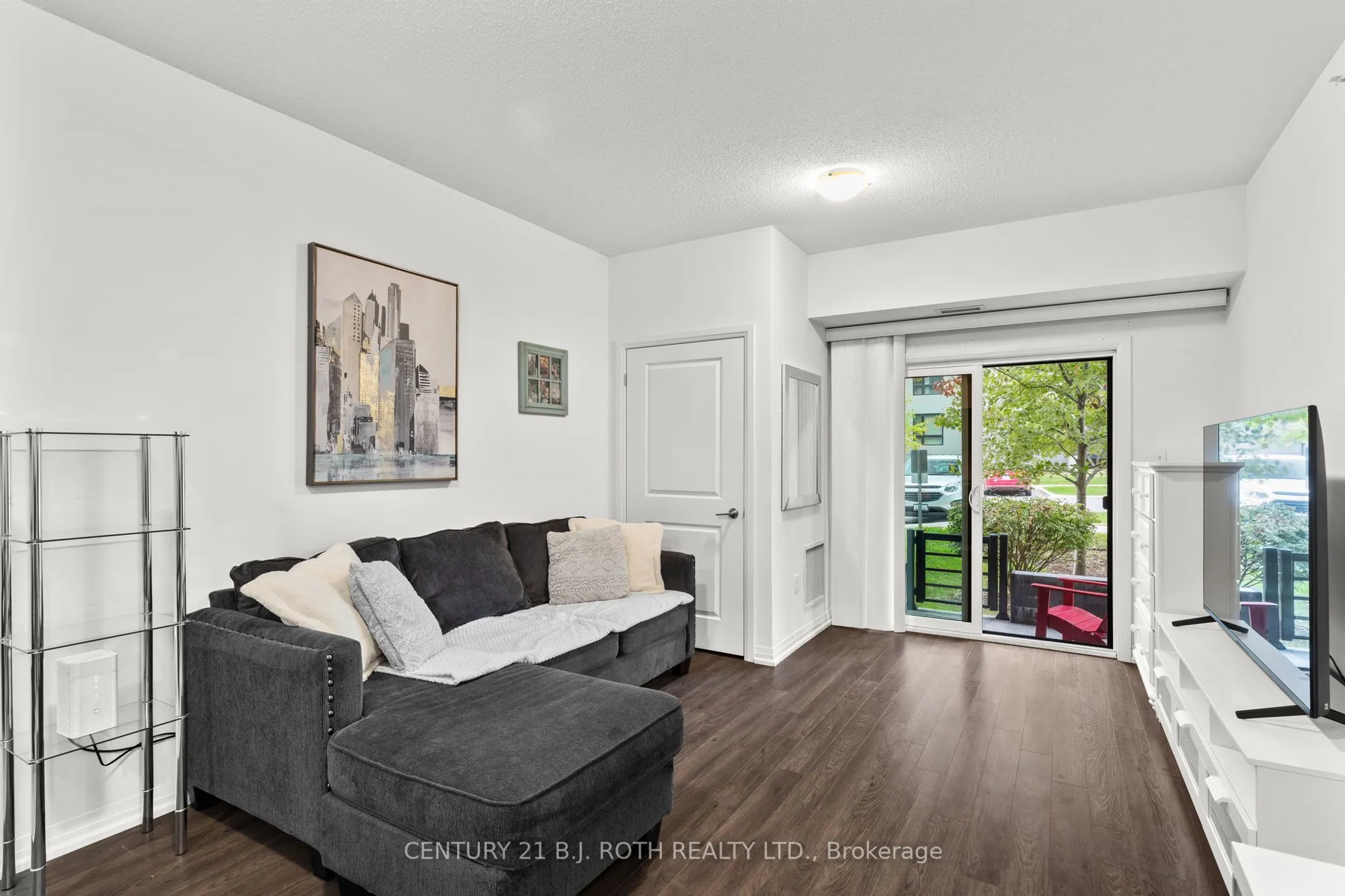 300 Essa Road, #103