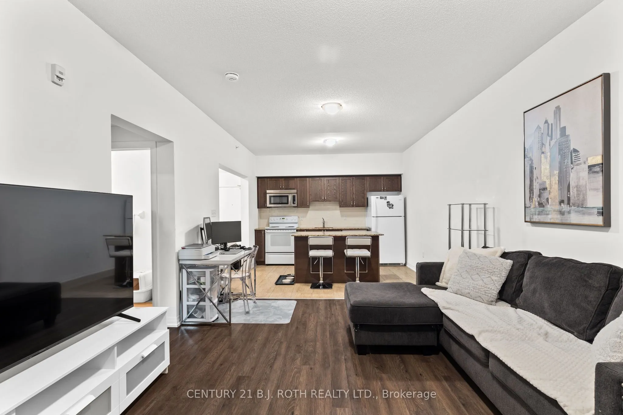 300 Essa Road, #103